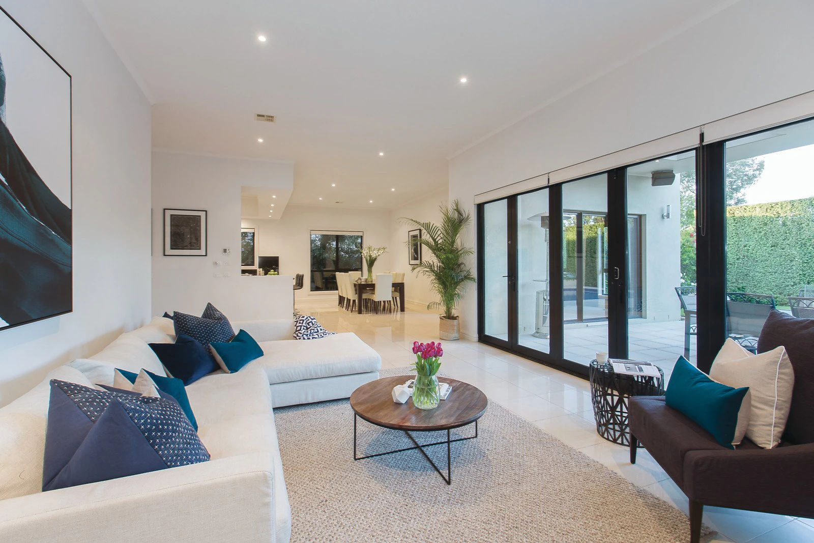 16 Bourne Road, Glen Iris, VIC