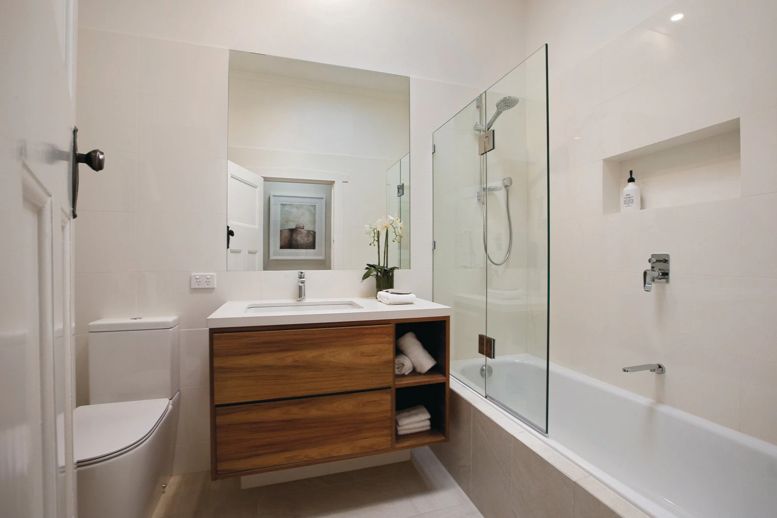 1/380 Waverley Road, Malvern East, VIC