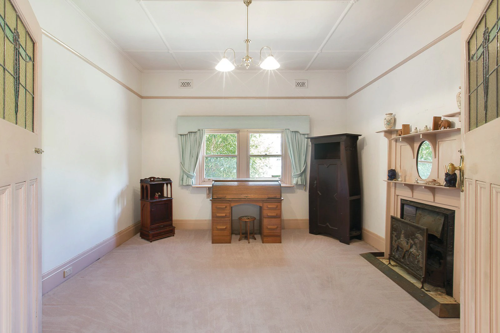 9 Holmwood Avenue, Brighton, VIC
