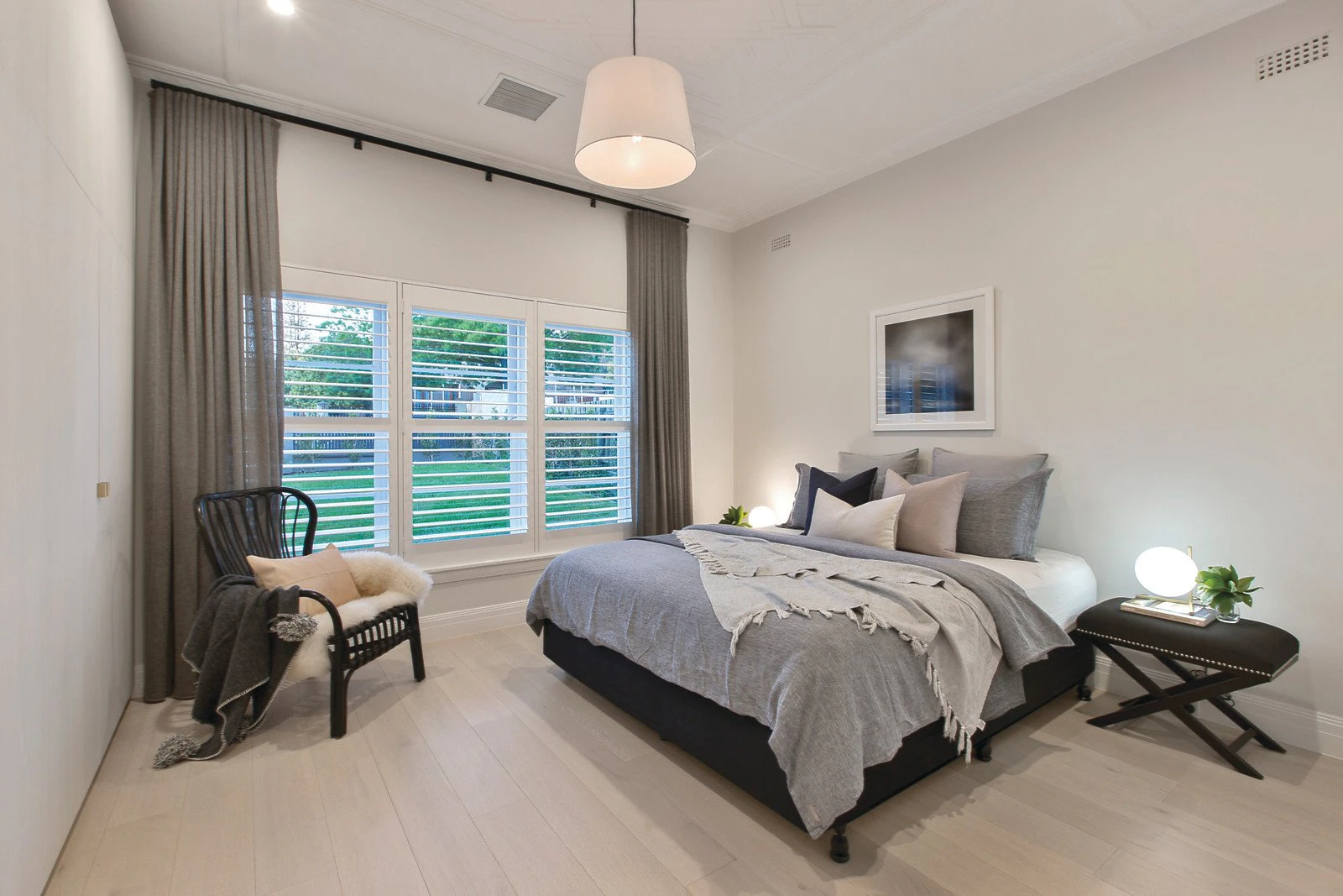 30 Valley Parade, Glen Iris, VIC