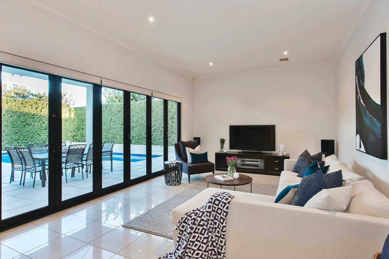 16 Bourne Road, Glen Iris, VIC