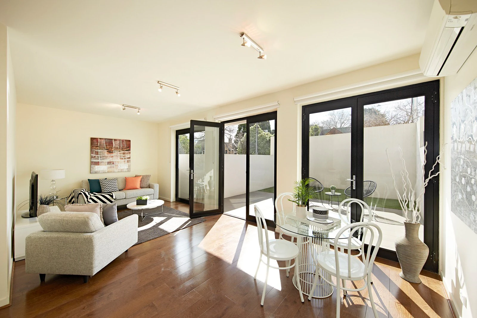 1/646 Toorak Road, Toorak, VIC