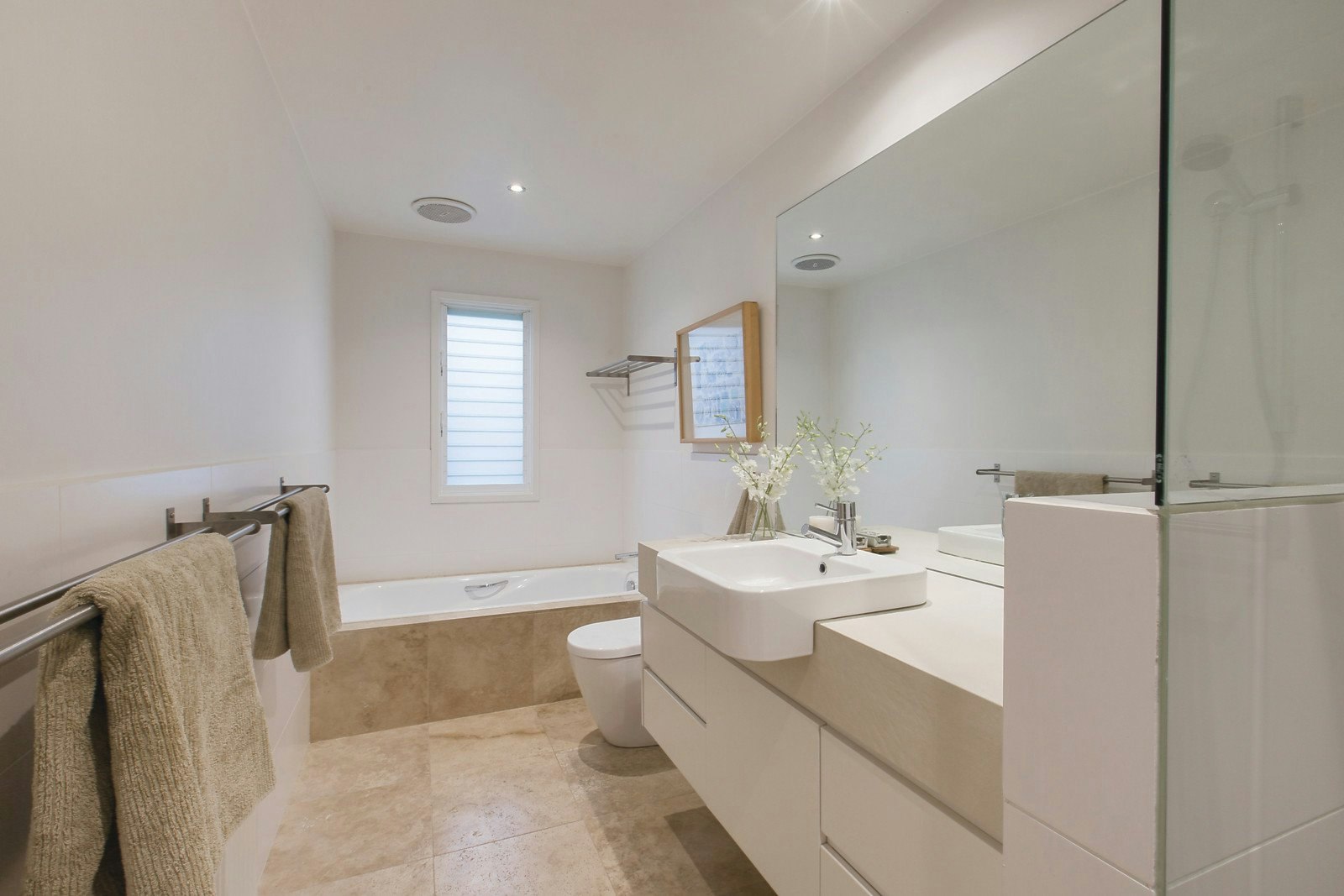 15 Murchison Street, St Kilda East, VIC