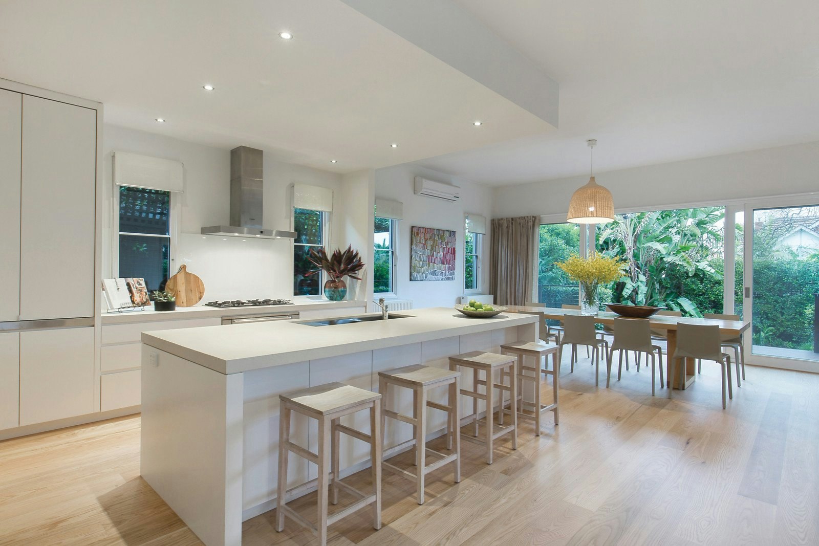 15 Murchison Street, St Kilda East, VIC