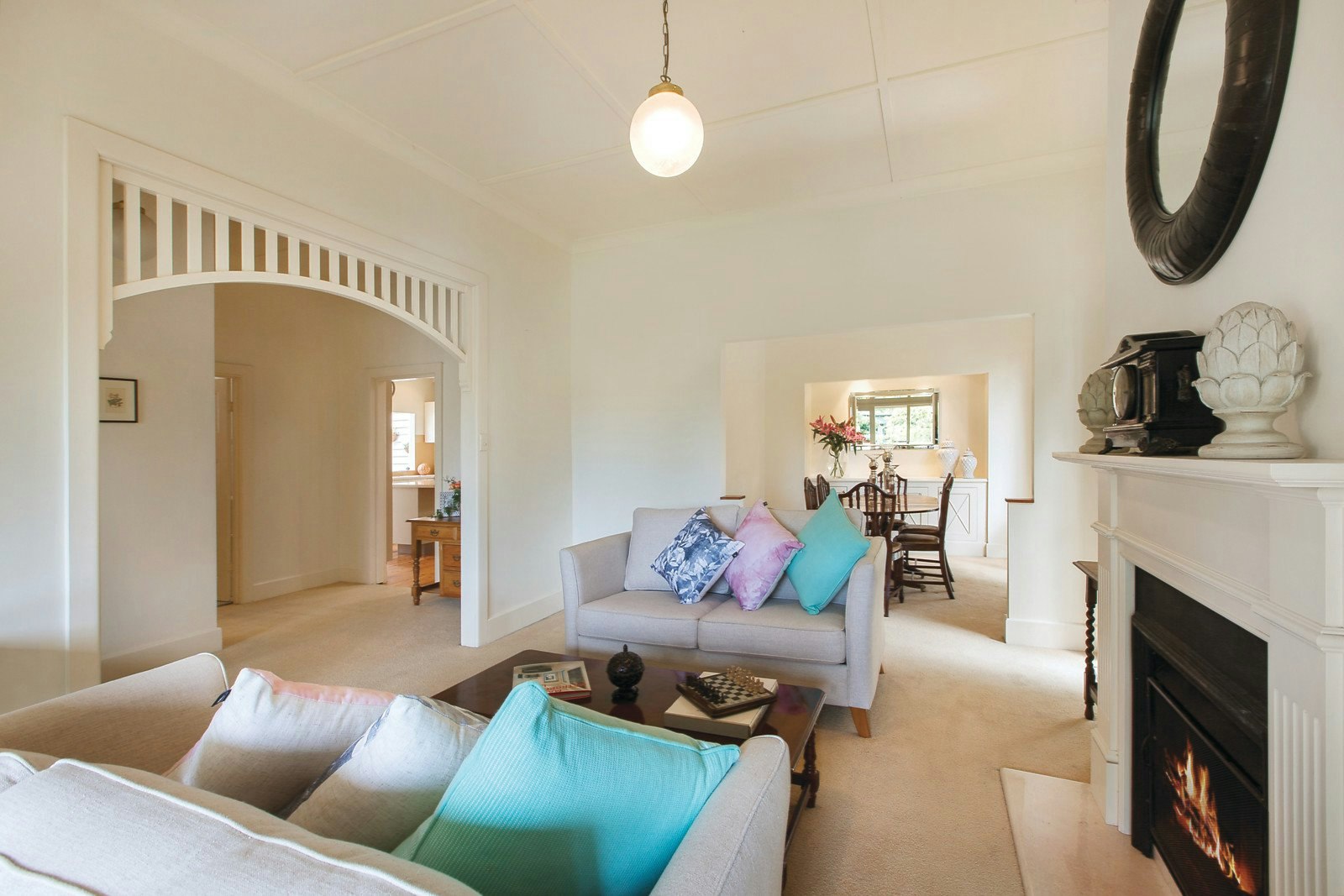 16 Callanish Road, Camberwell, VIC