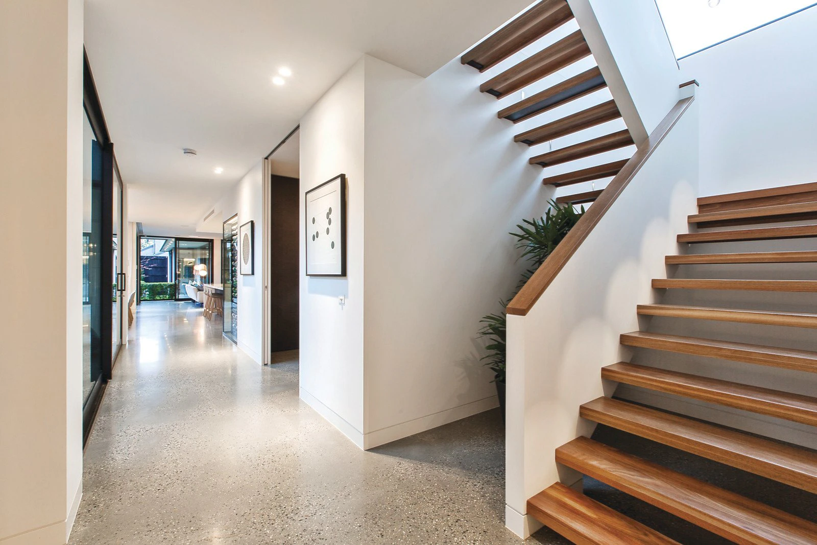 6 Belmont Avenue, Kew, VIC