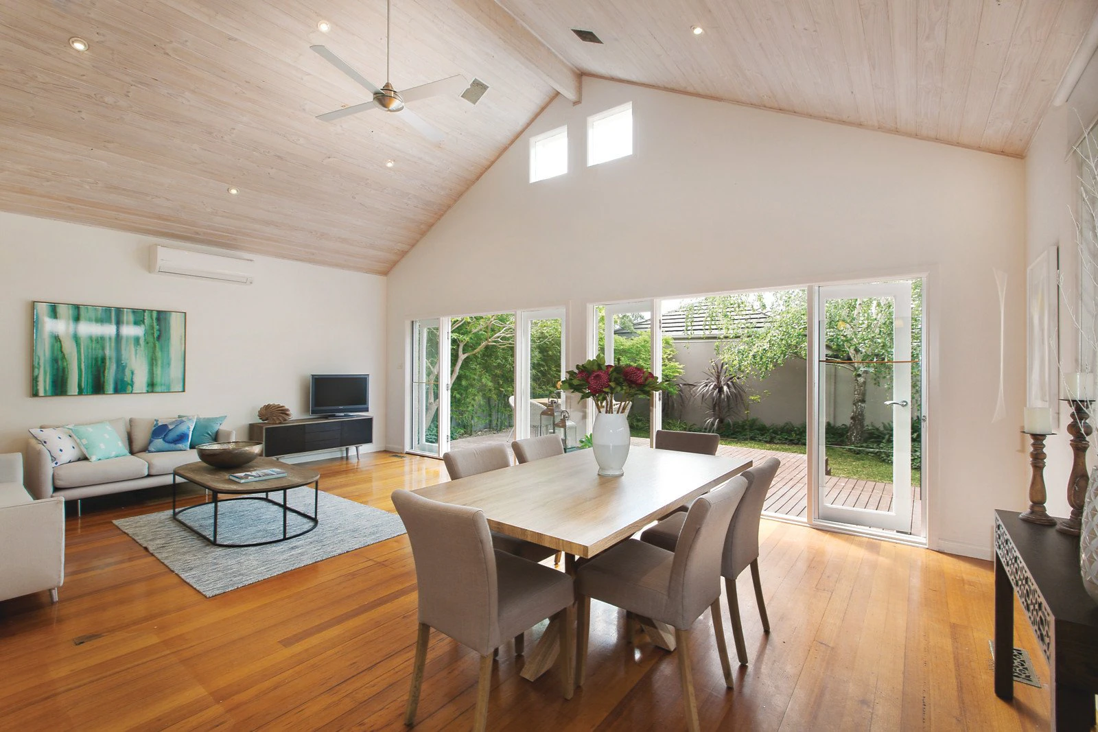 49 Service Street, Hampton, VIC