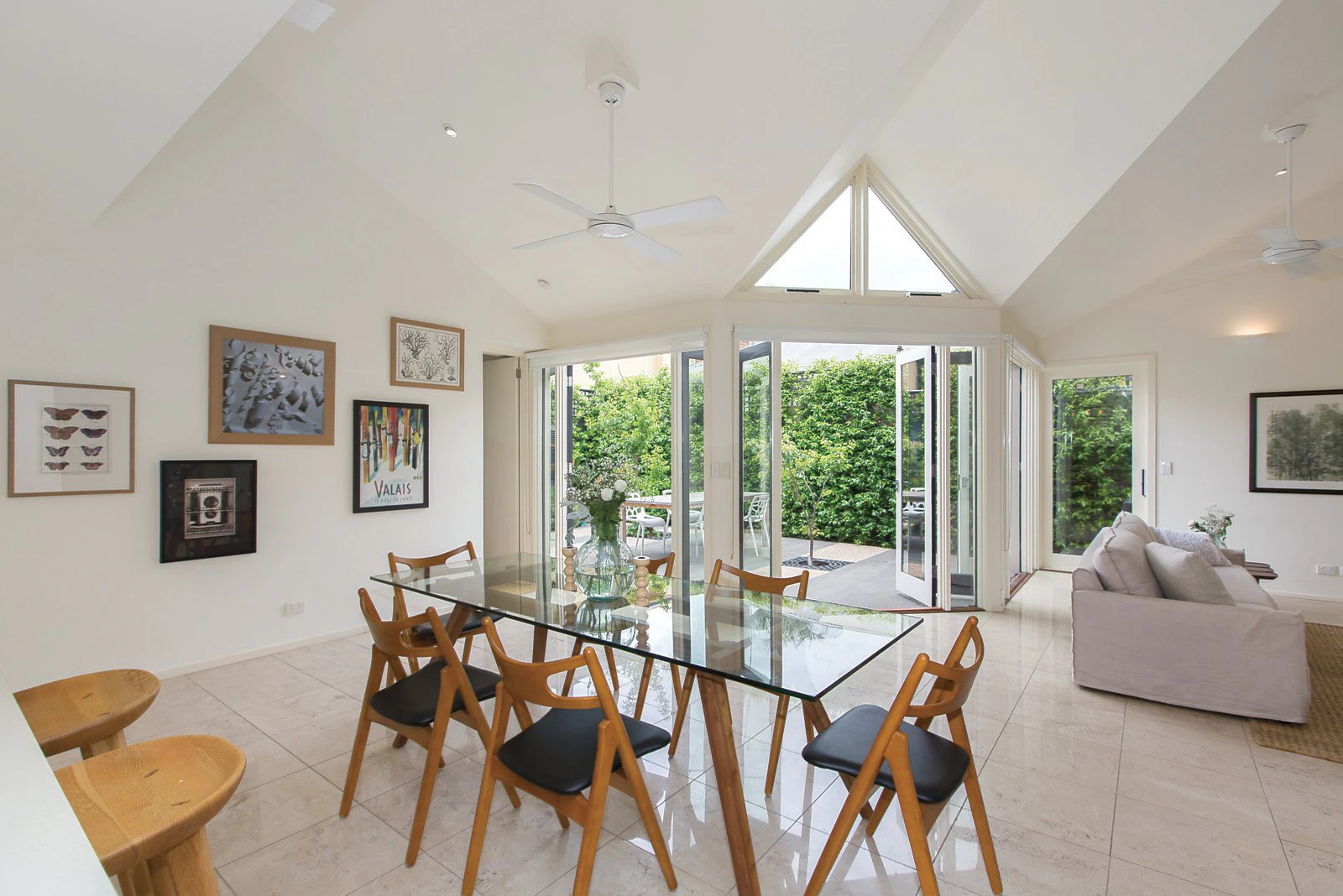 52 Eastern Road, South Melbourne, VIC