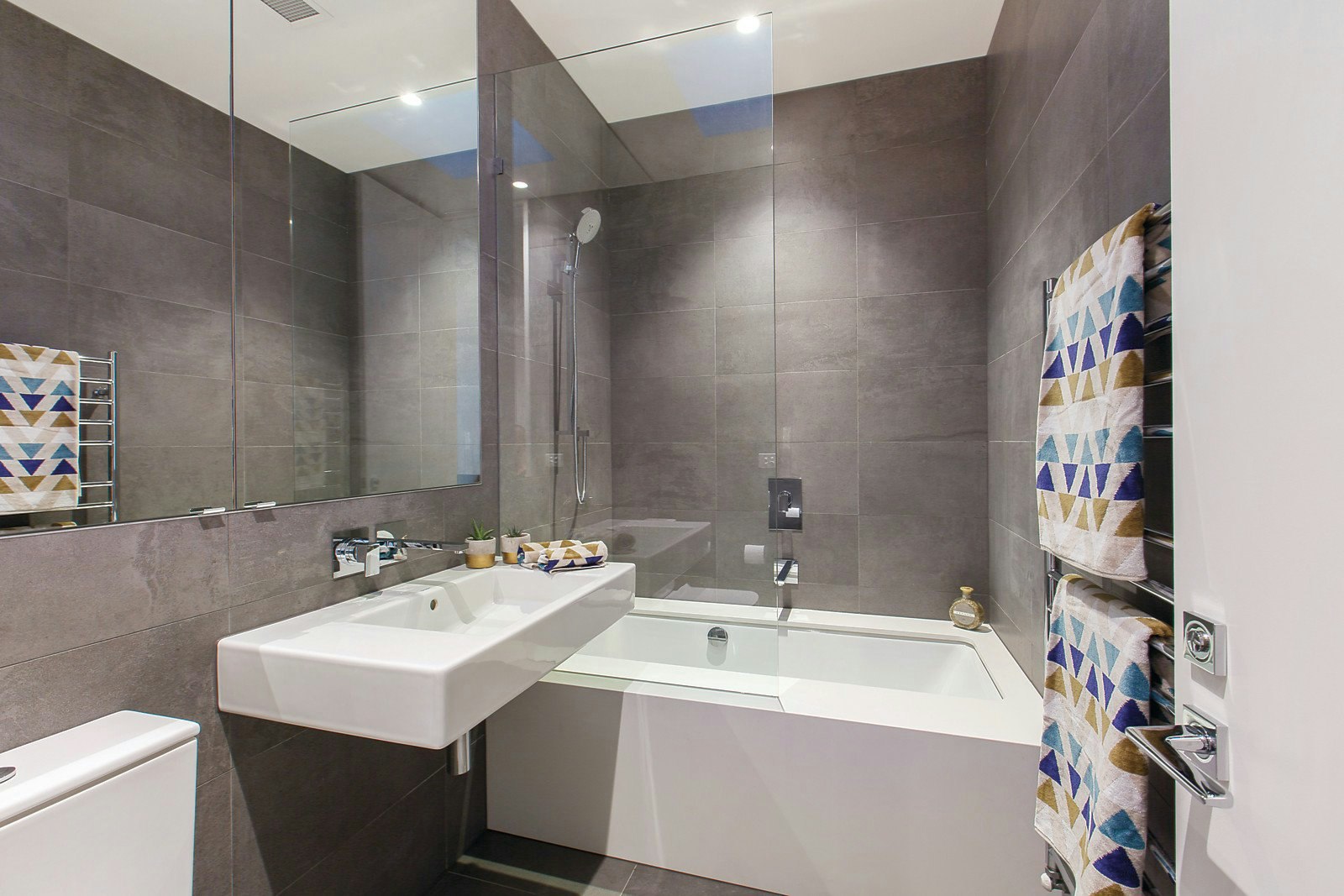 19 Chatsworth Road, Prahran, VIC