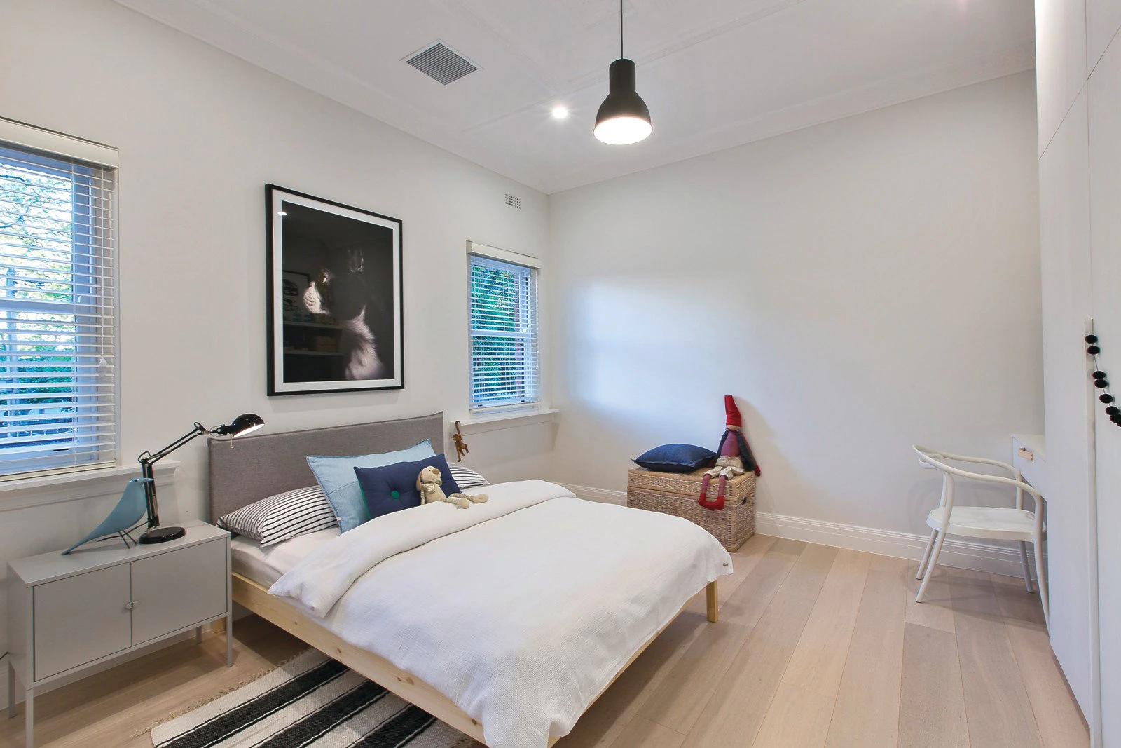 30 Valley Parade, Glen Iris, VIC