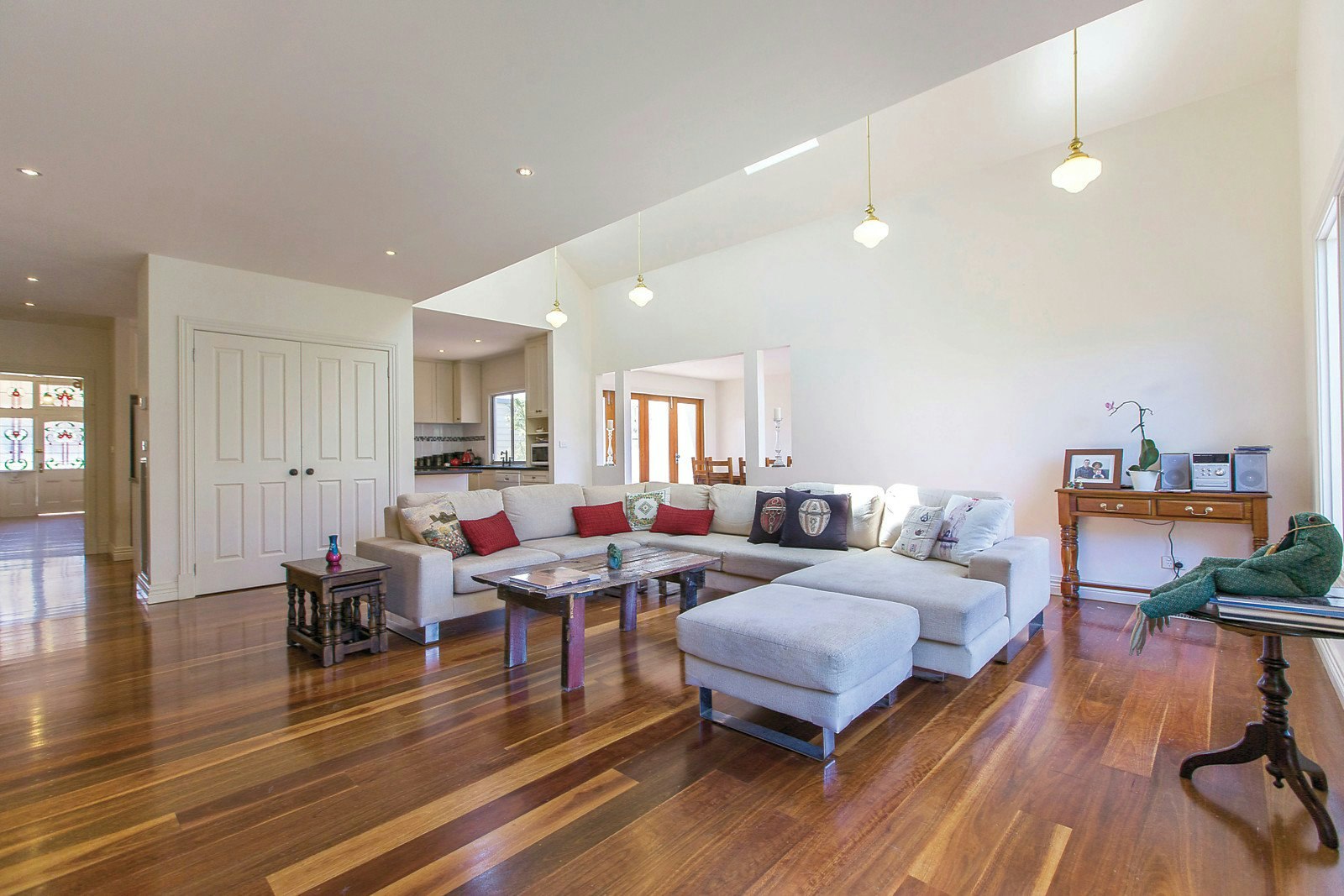 28 Holyrood Street, Hampton, VIC