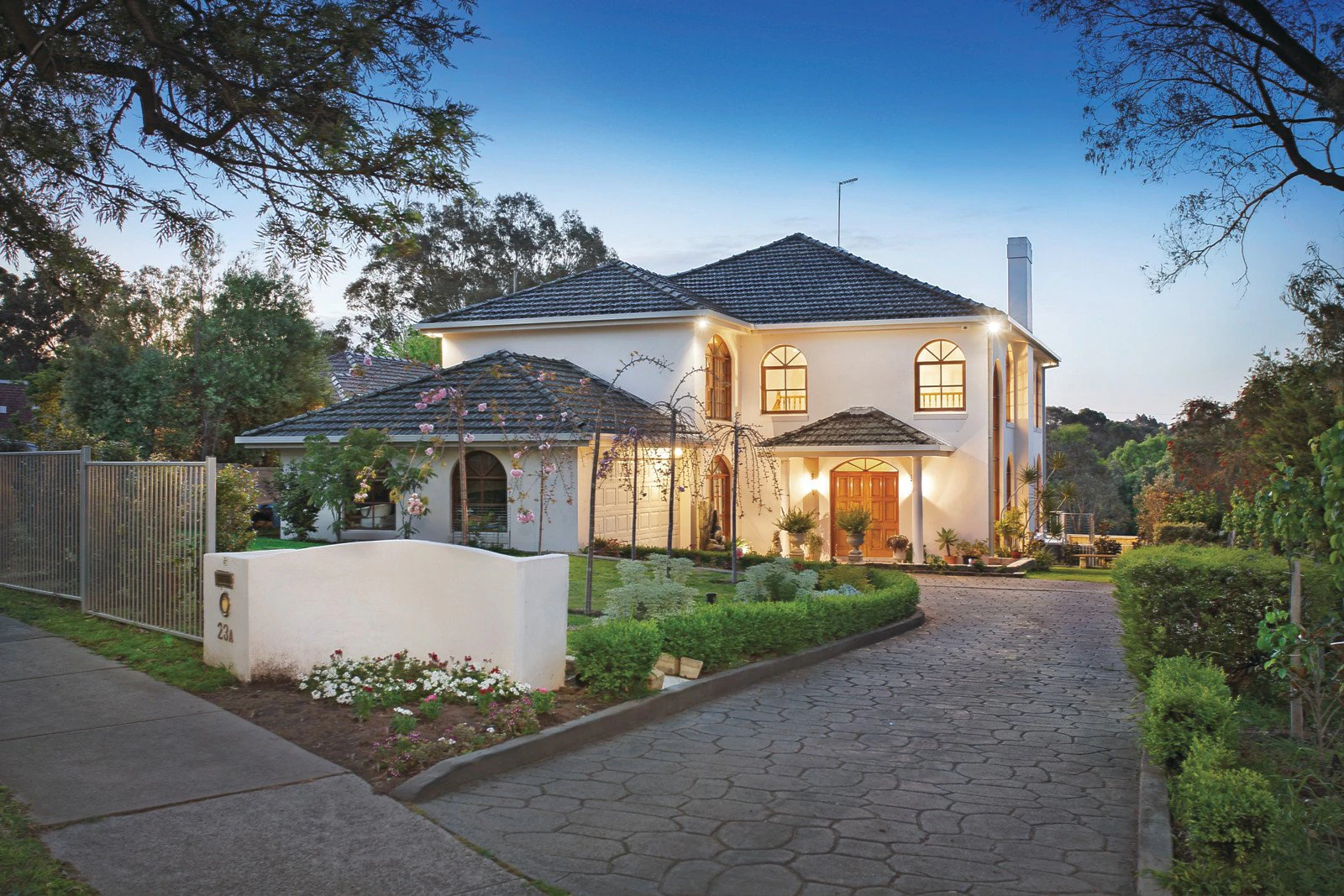 23a The Boulevard, Balwyn North, VIC