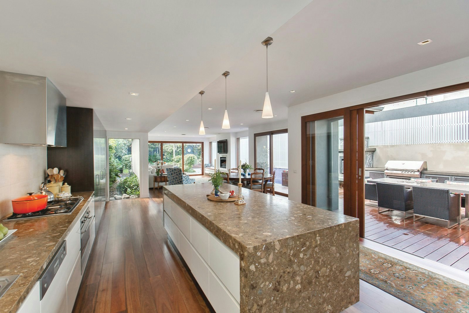 65 Linacre Road, Hampton, VIC