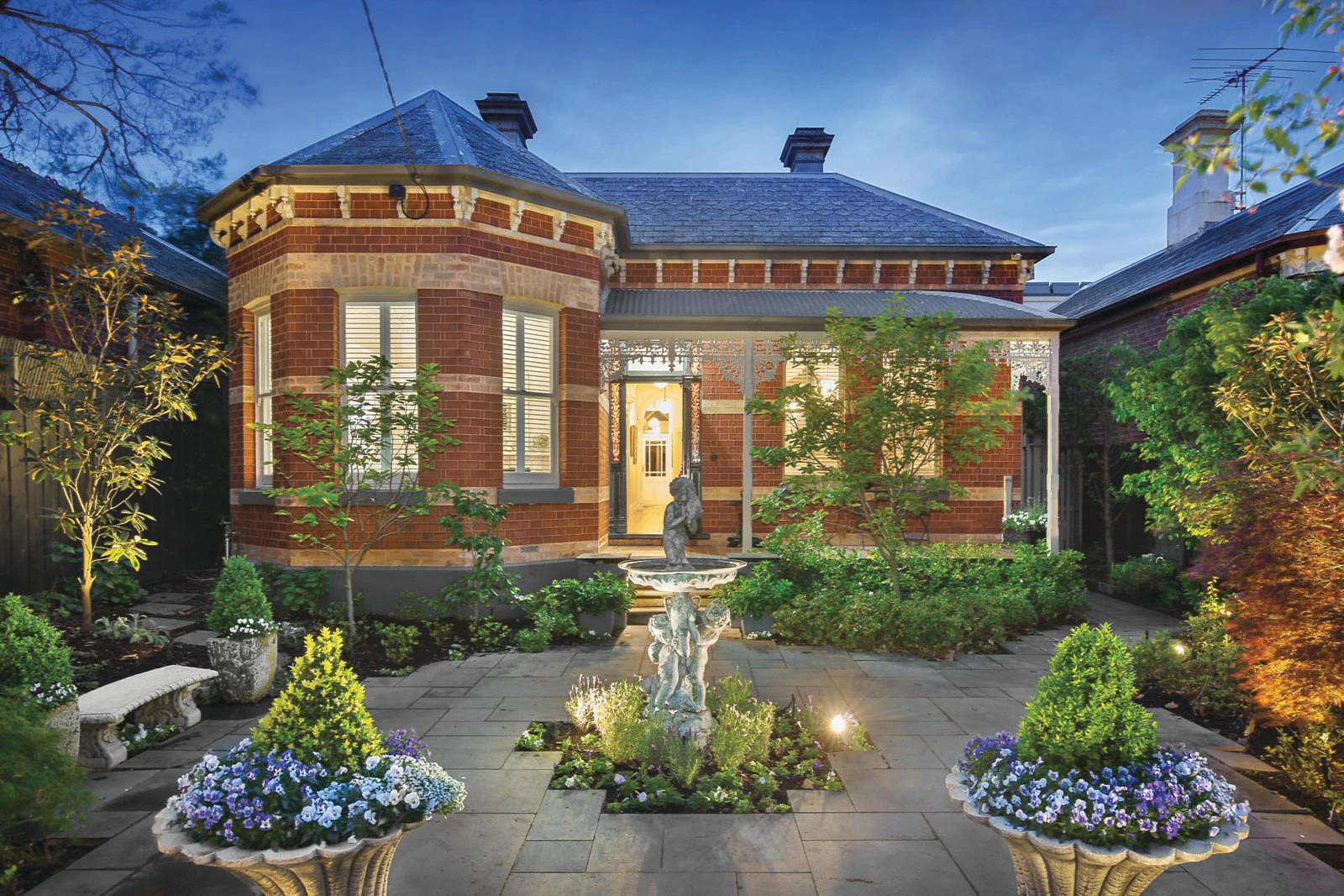 25 Russell Street, Camberwell, VIC