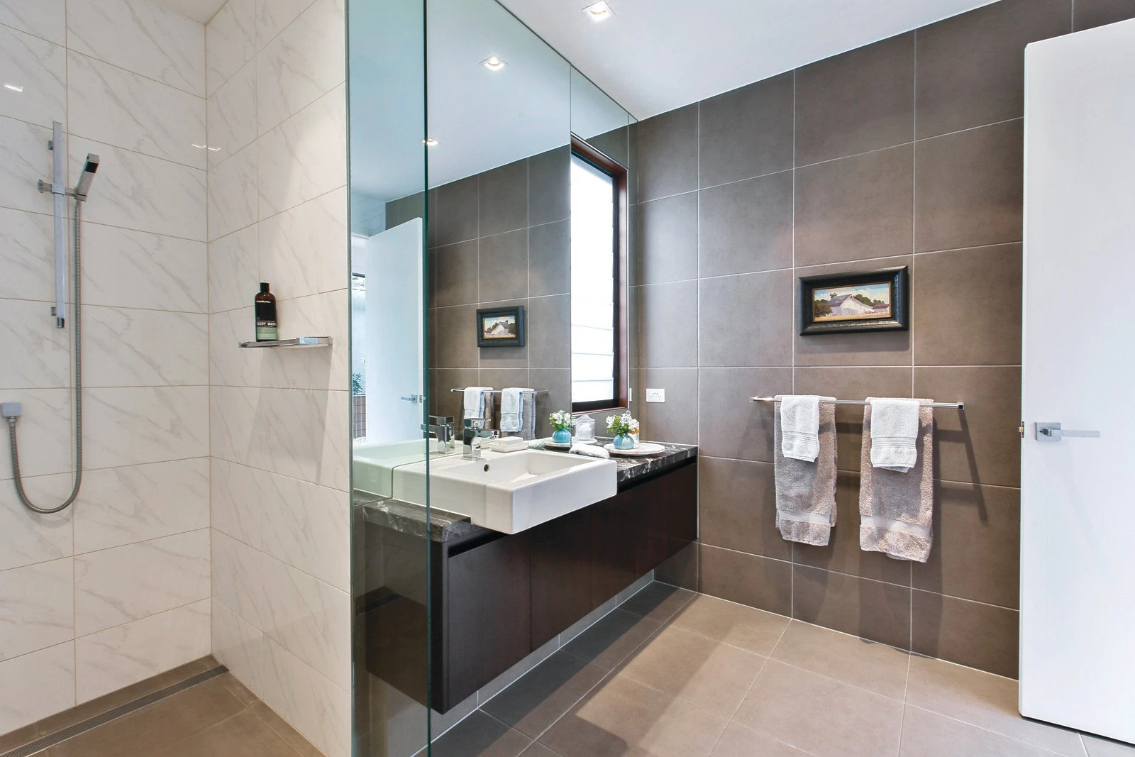 65 Linacre Road, Hampton, VIC