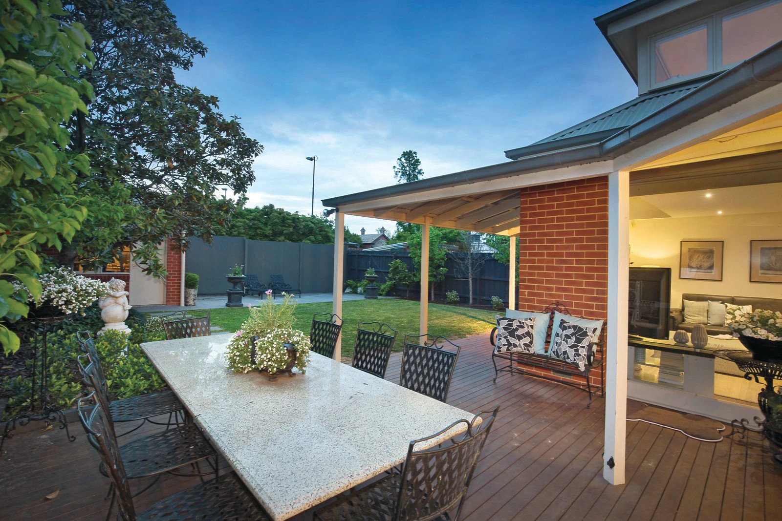 25 Russell Street, Camberwell, VIC