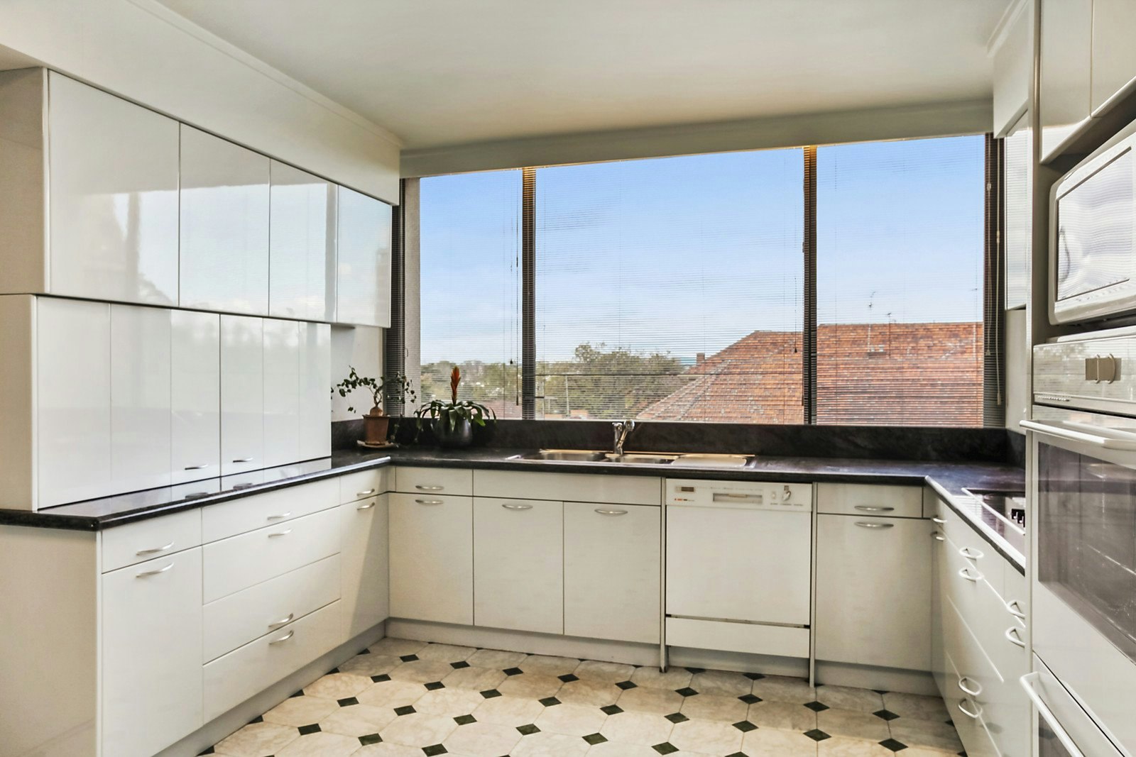 18/703 Orrong Road, Toorak, VIC