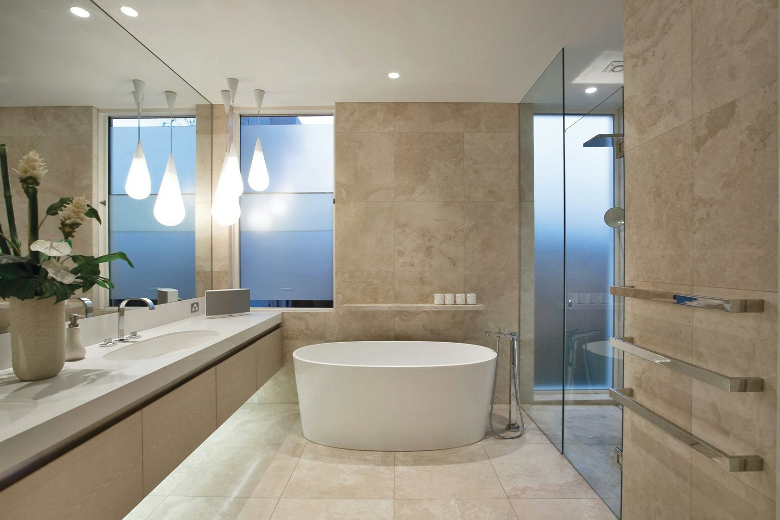 17 Howard Street, Glen Iris, VIC