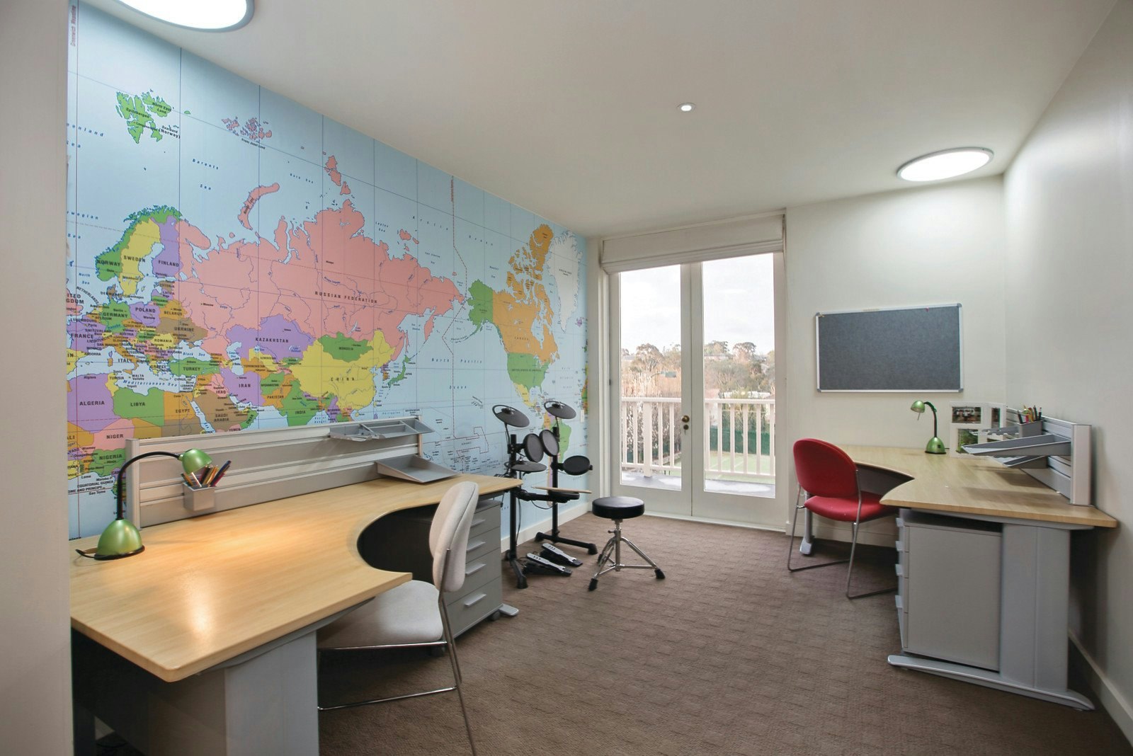 17 Howard Street, Glen Iris, VIC