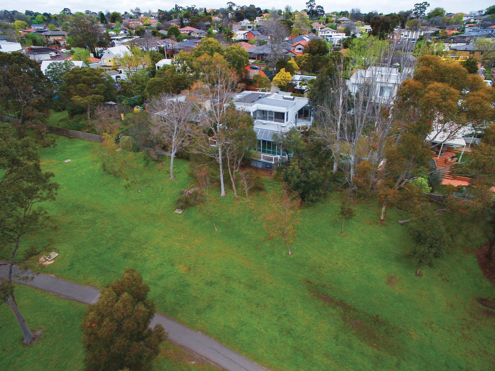 2/29 Flowerdale Road, Glen Iris, VIC