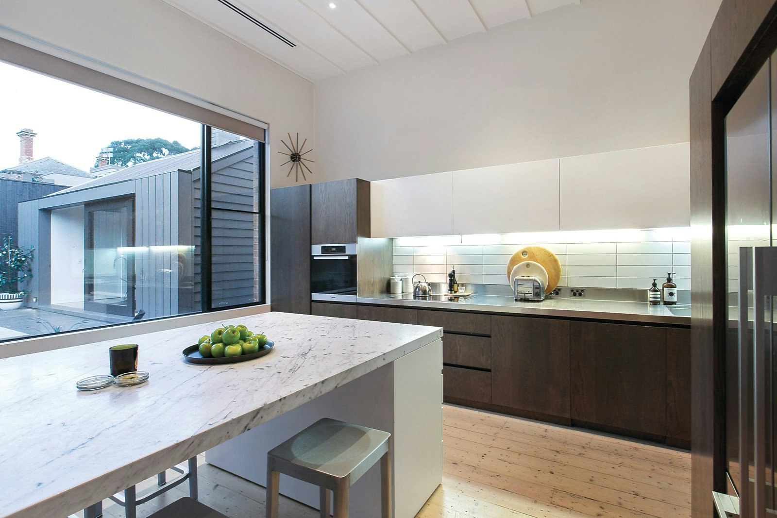 16 Northcote Road, Armadale, VIC