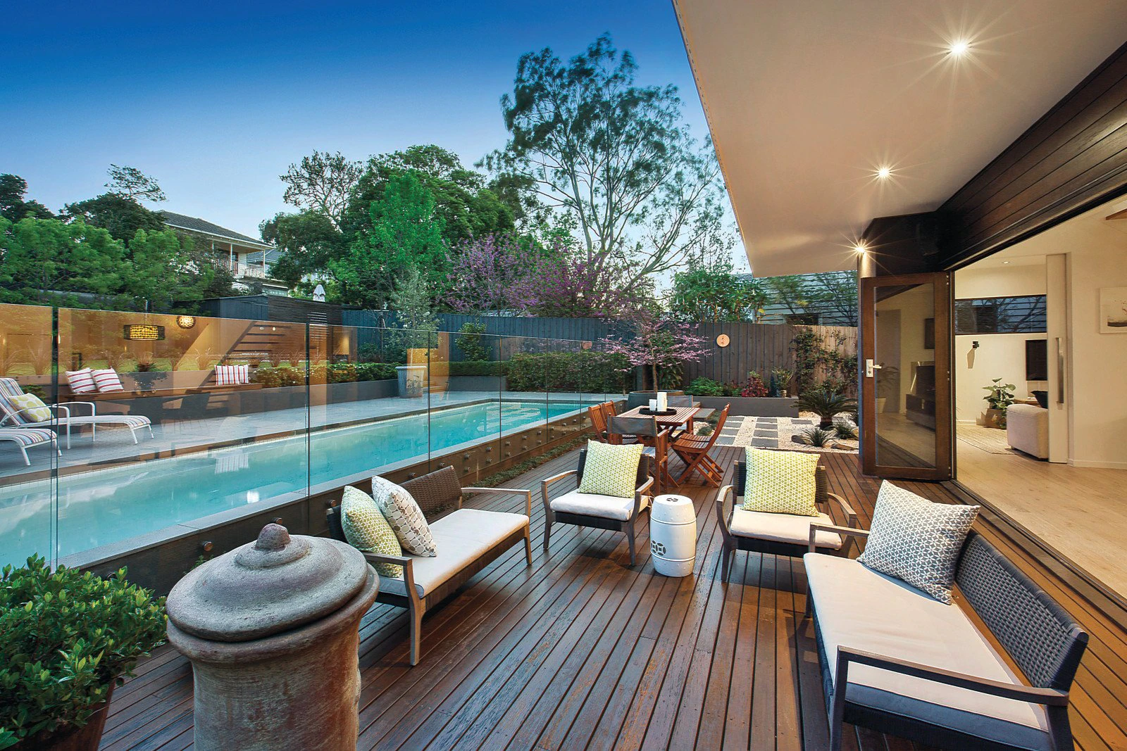 32 Rosedale Road, Glen Iris, VIC