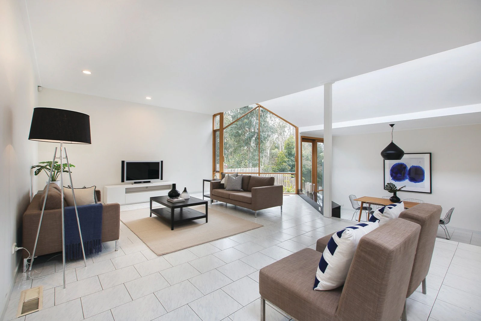2/29 Flowerdale Road, Glen Iris, VIC