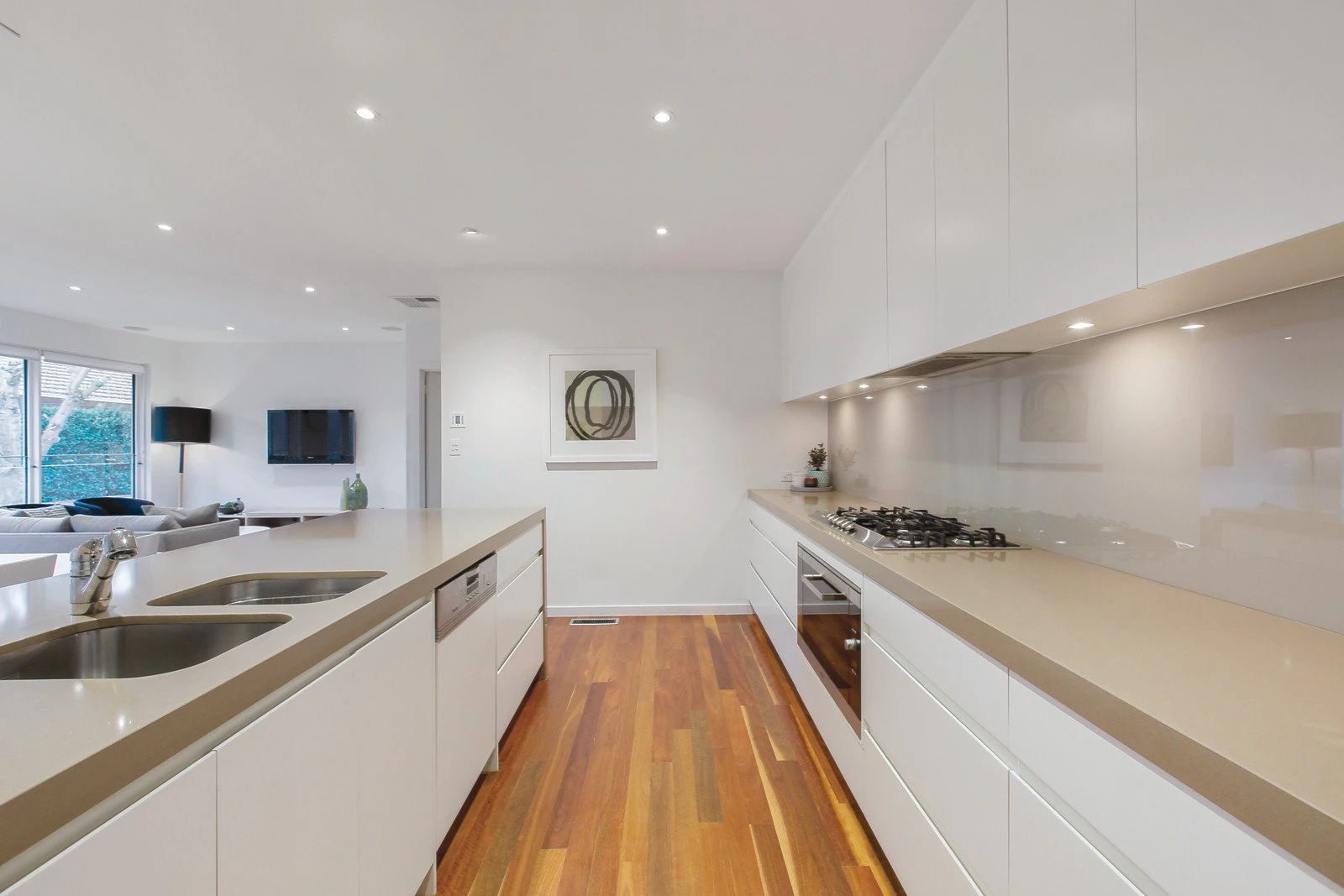 8 Mary Street, Beaumaris, VIC
