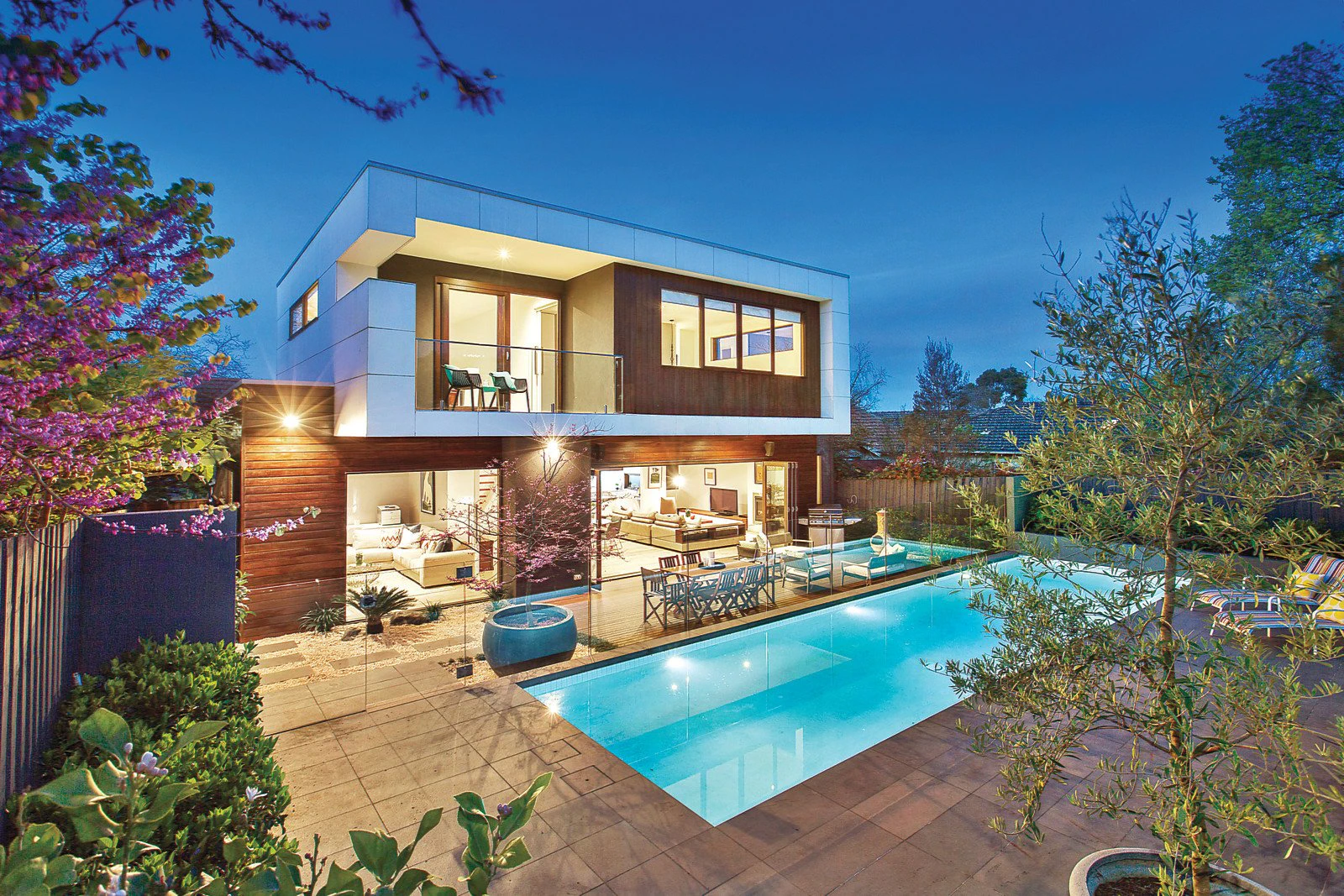 32 Rosedale Road, Glen Iris, VIC