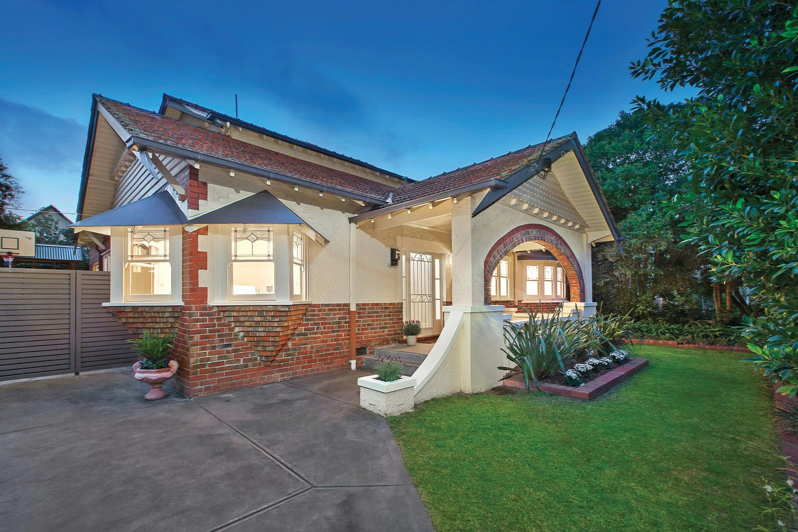 7 Violet Grove, Kew East, VIC