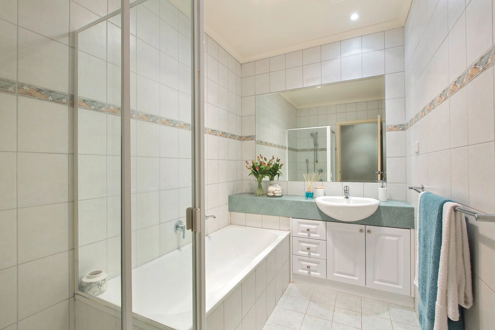 2/3 Coane Street, Ormond, VIC