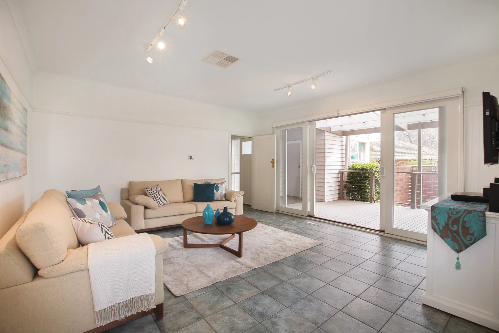 18 View Street, Surrey Hills, VIC