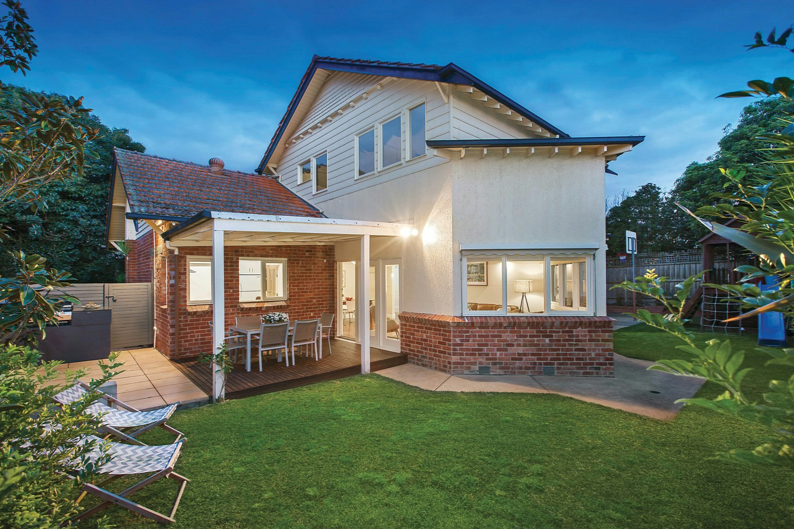 7 Violet Grove, Kew East, VIC