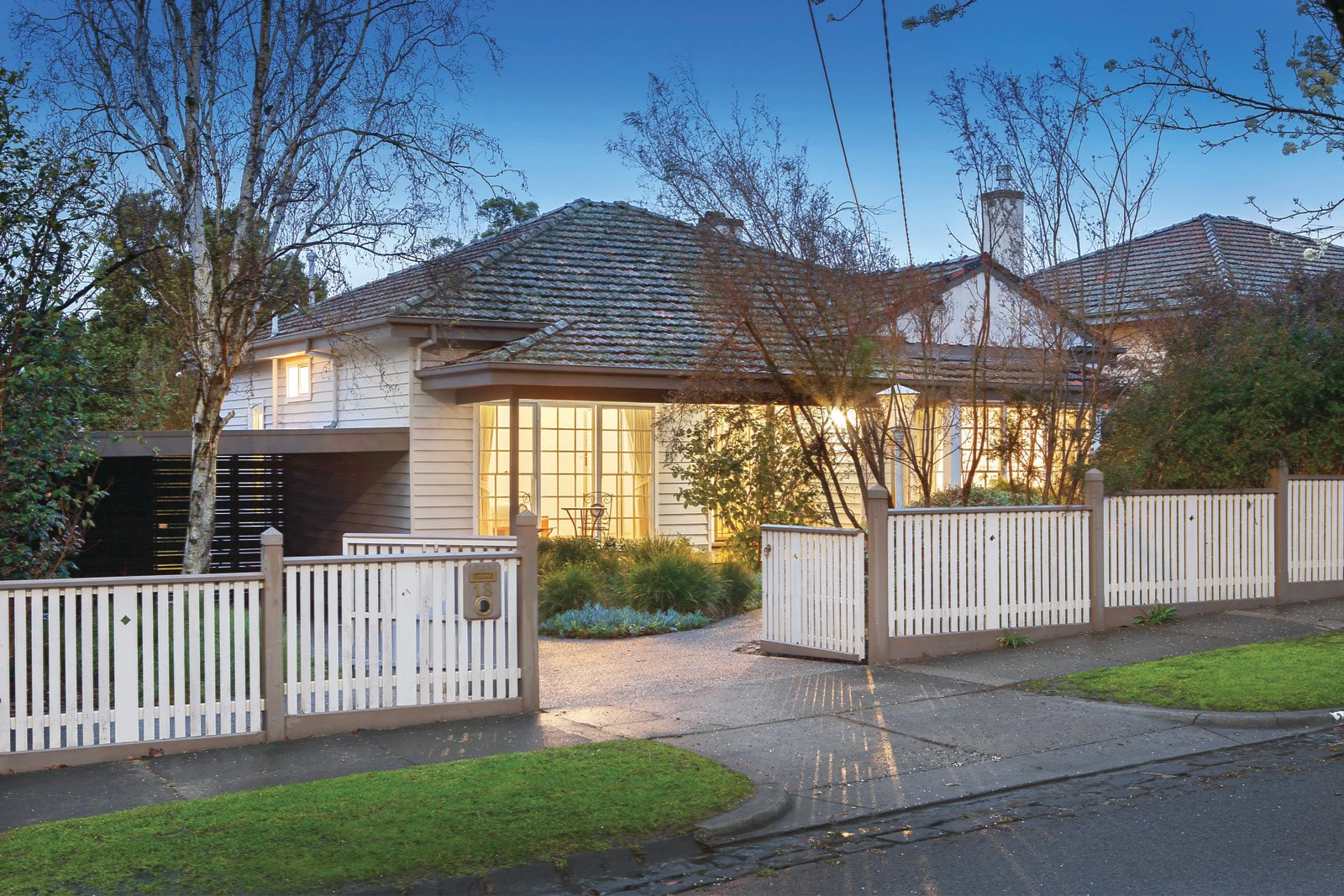 18 View Street, Surrey Hills, VIC
