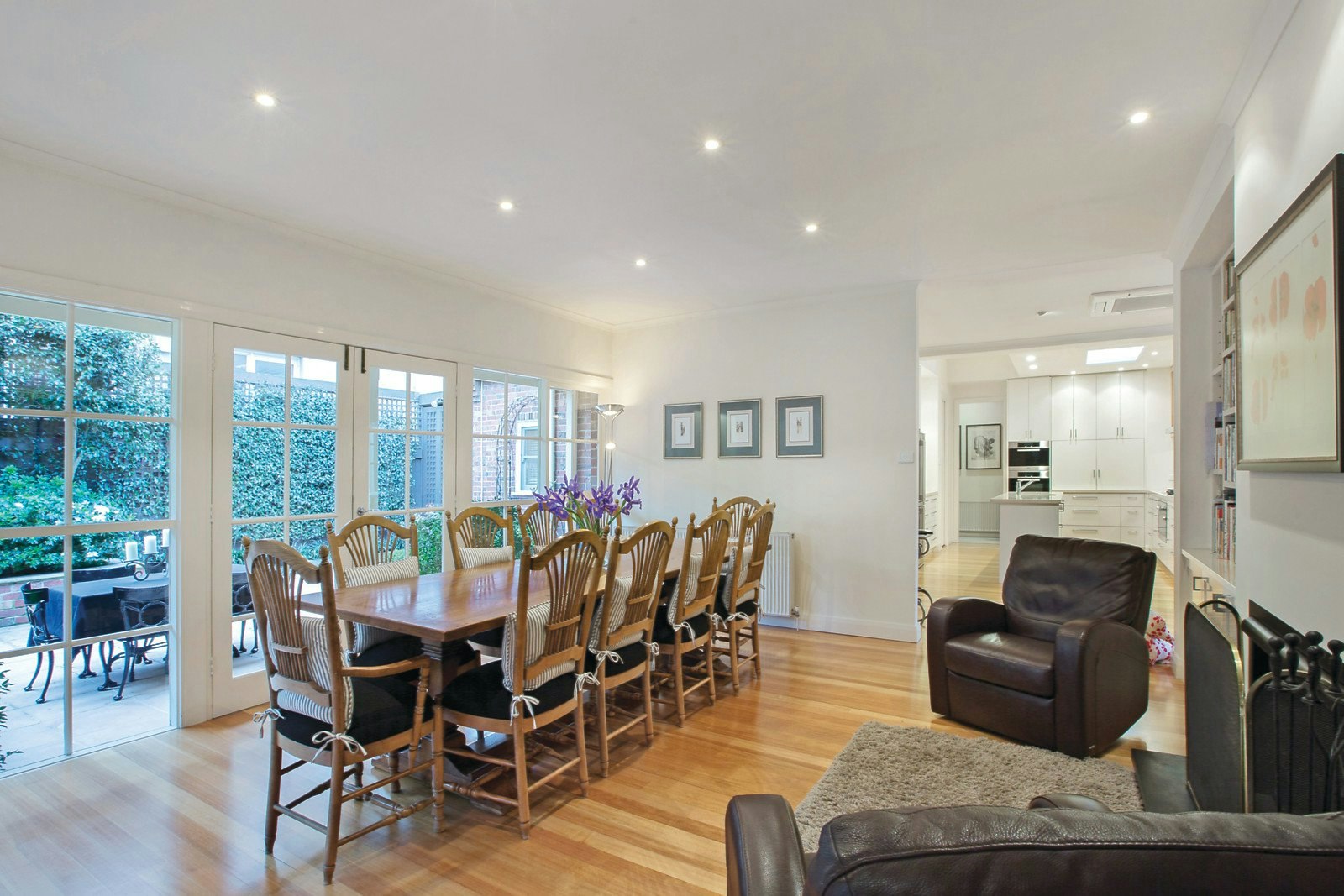 13 Findon Crescent, Kew, VIC