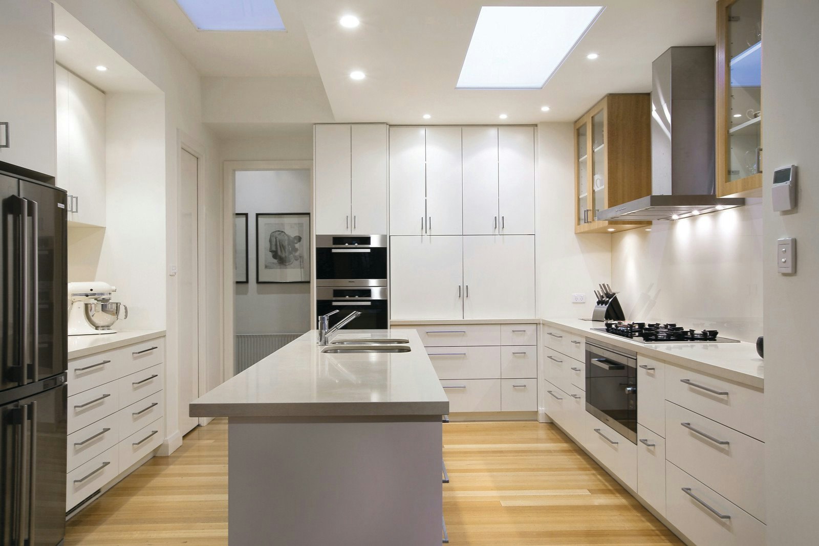 13 Findon Crescent, Kew, VIC