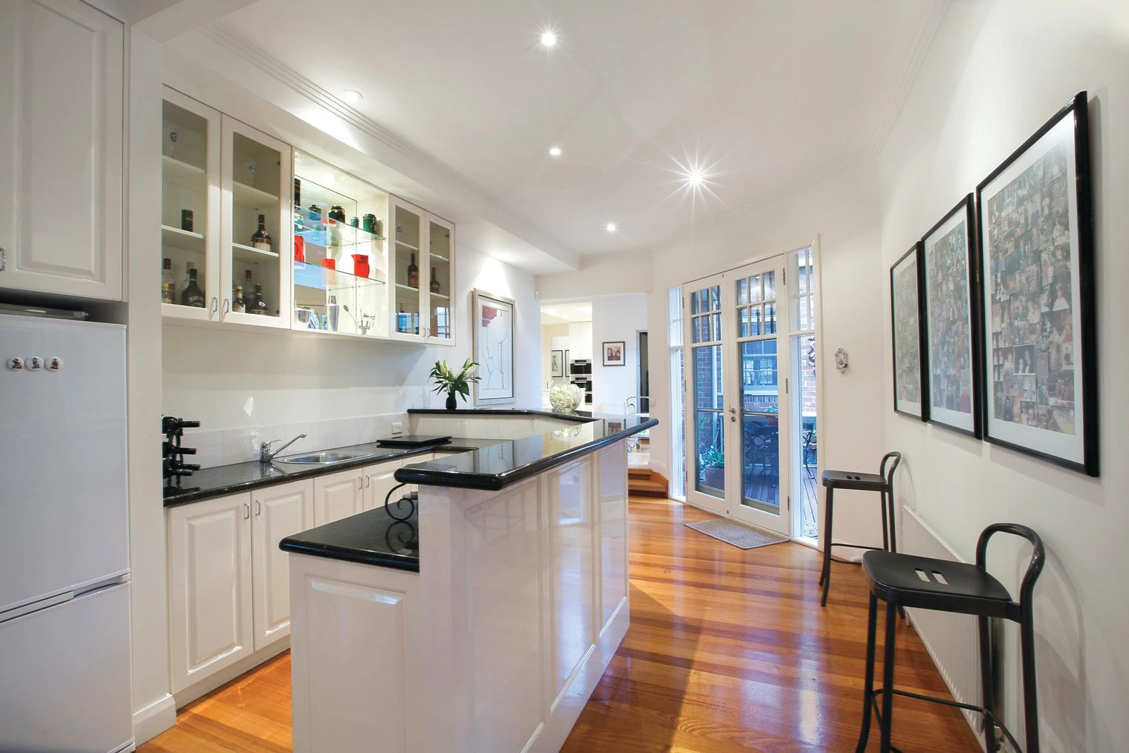 13 Findon Crescent, Kew, VIC