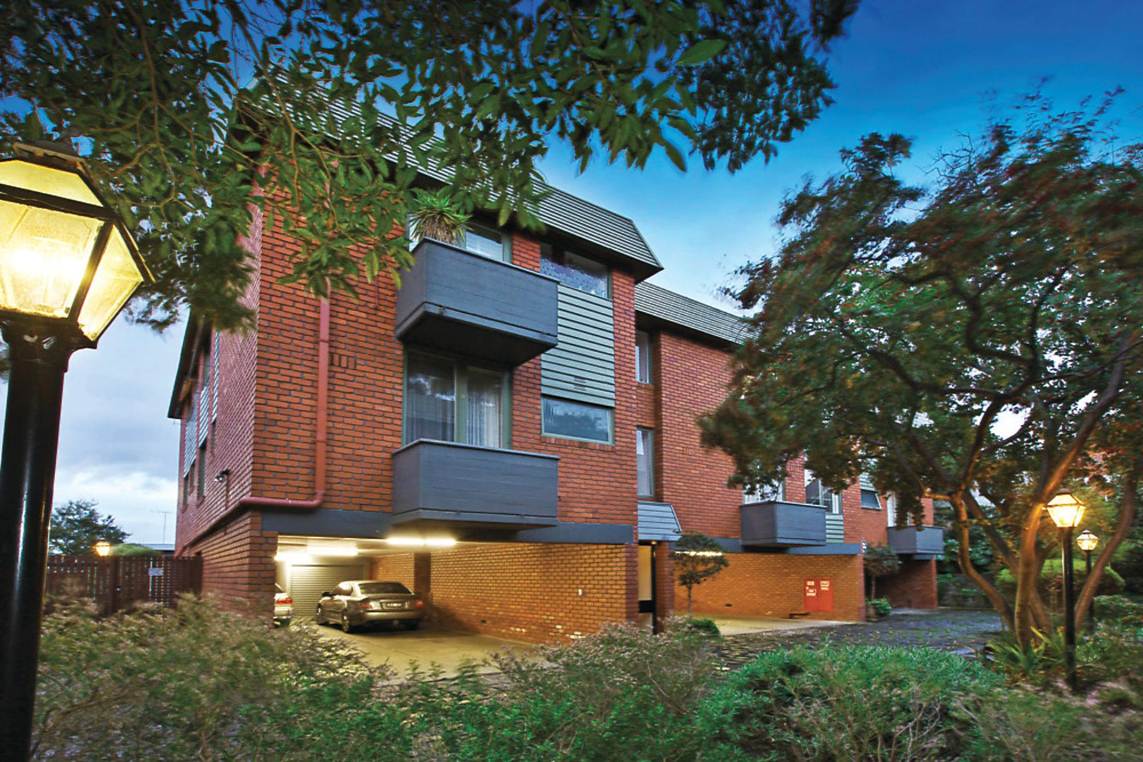 2/54-56 Studley Park Road, Kew, VIC