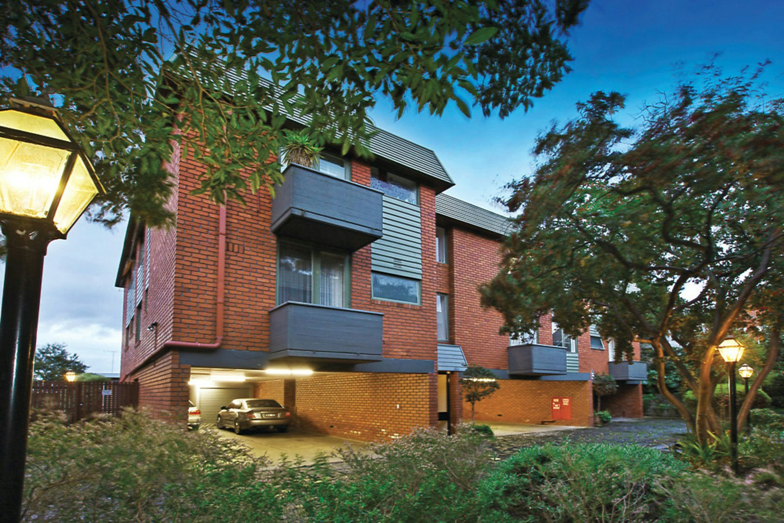 2/54-56 Studley Park Road, Kew, VIC