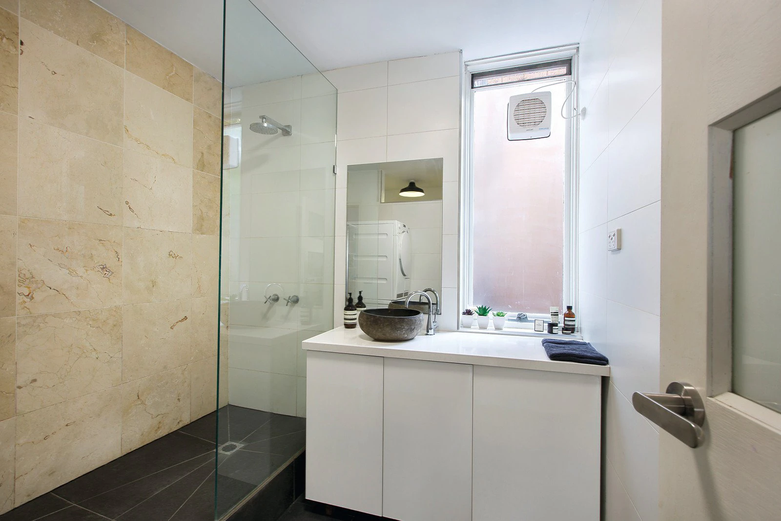 1/7 Rockley Road, South Yarra, VIC