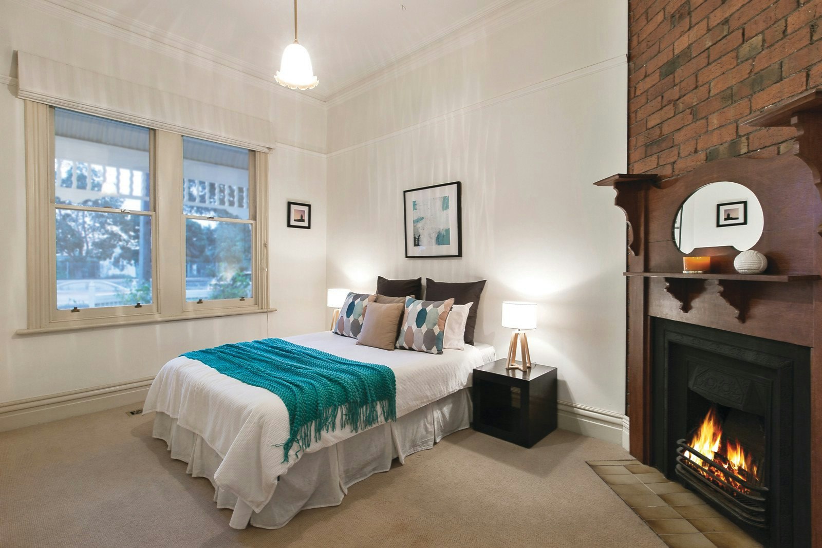 11 Leamington Crescent, Caulfield East, VIC