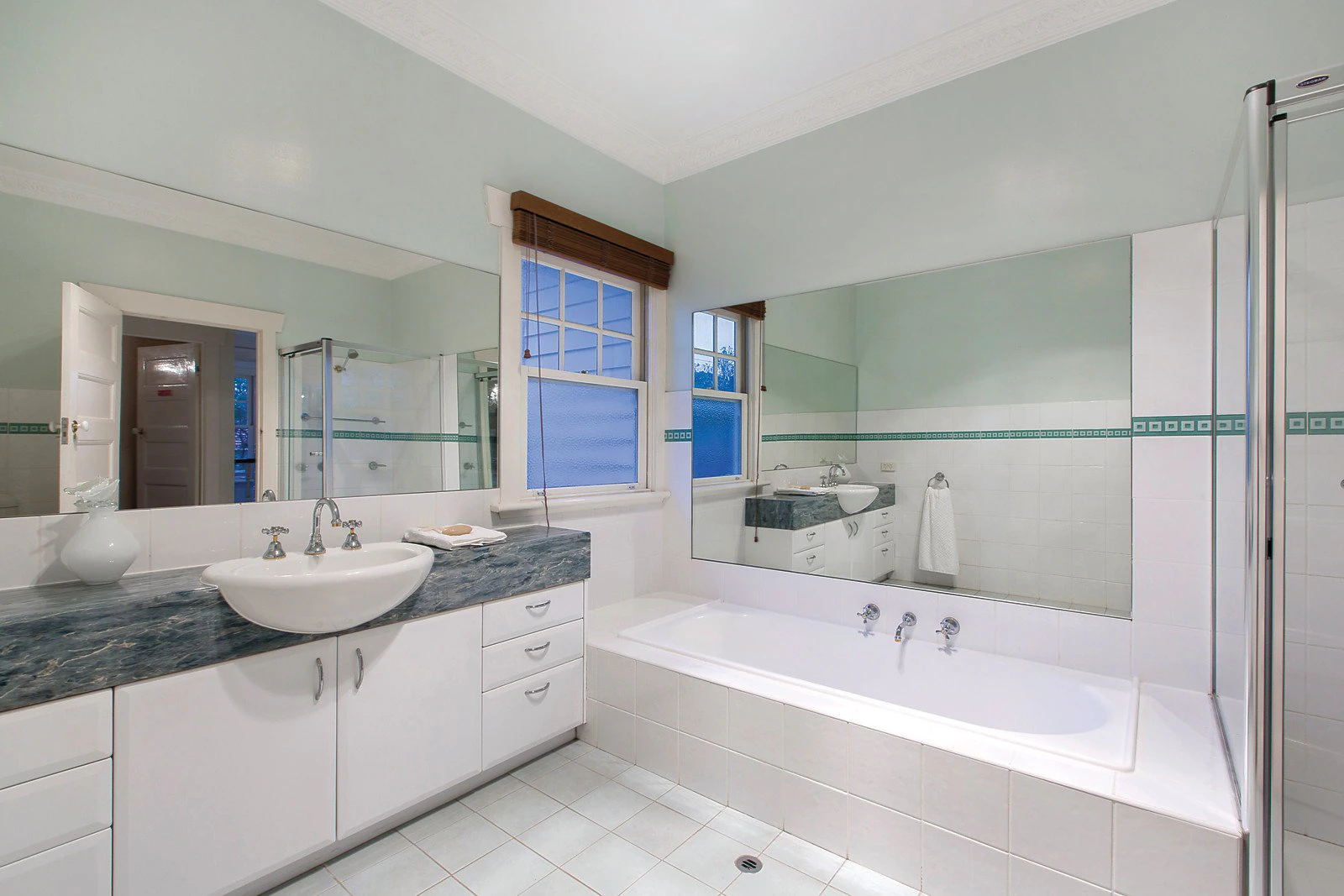 1 Marne Street, Surrey Hills, VIC