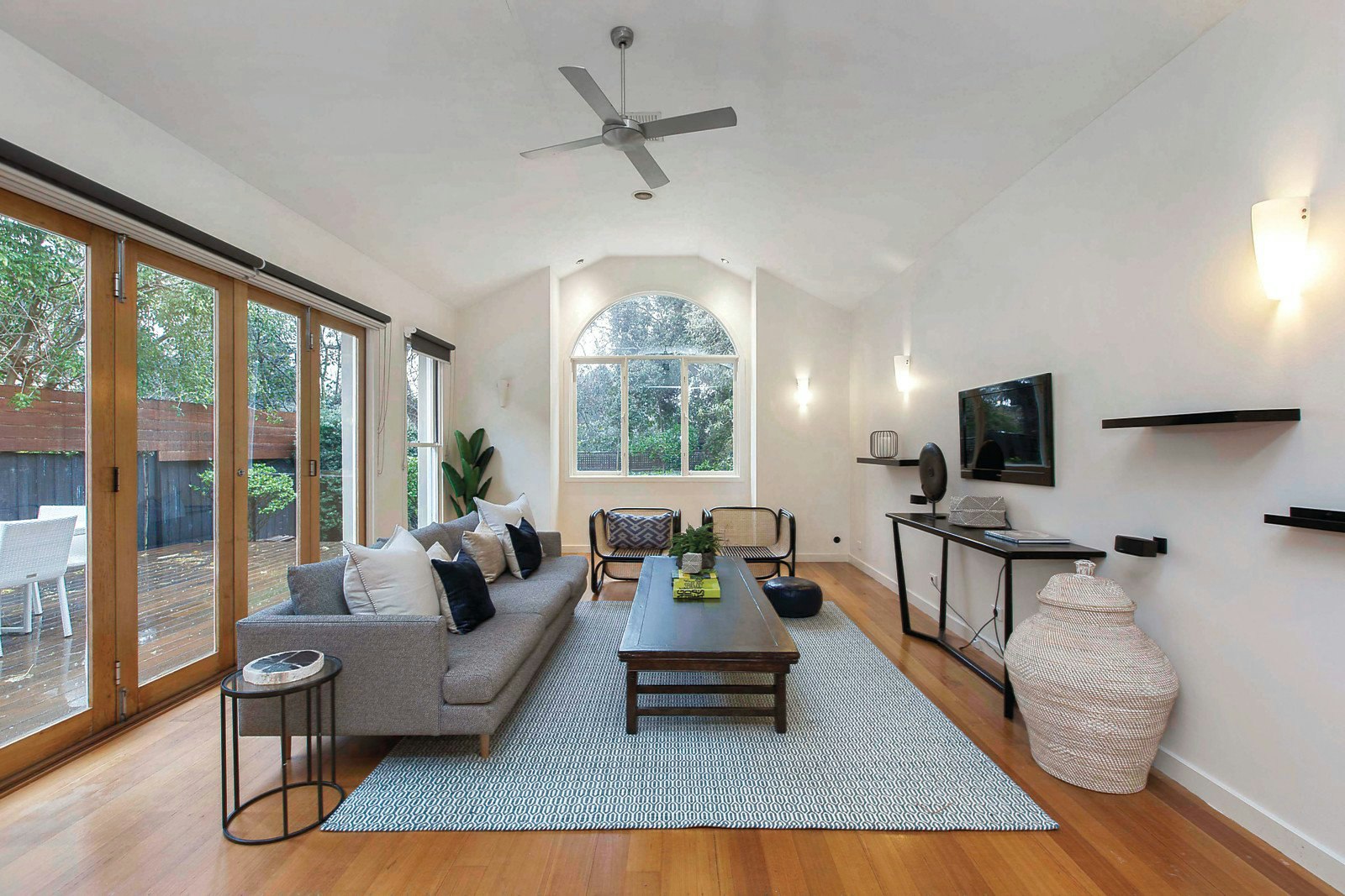 12 Foam Street, Hampton, VIC