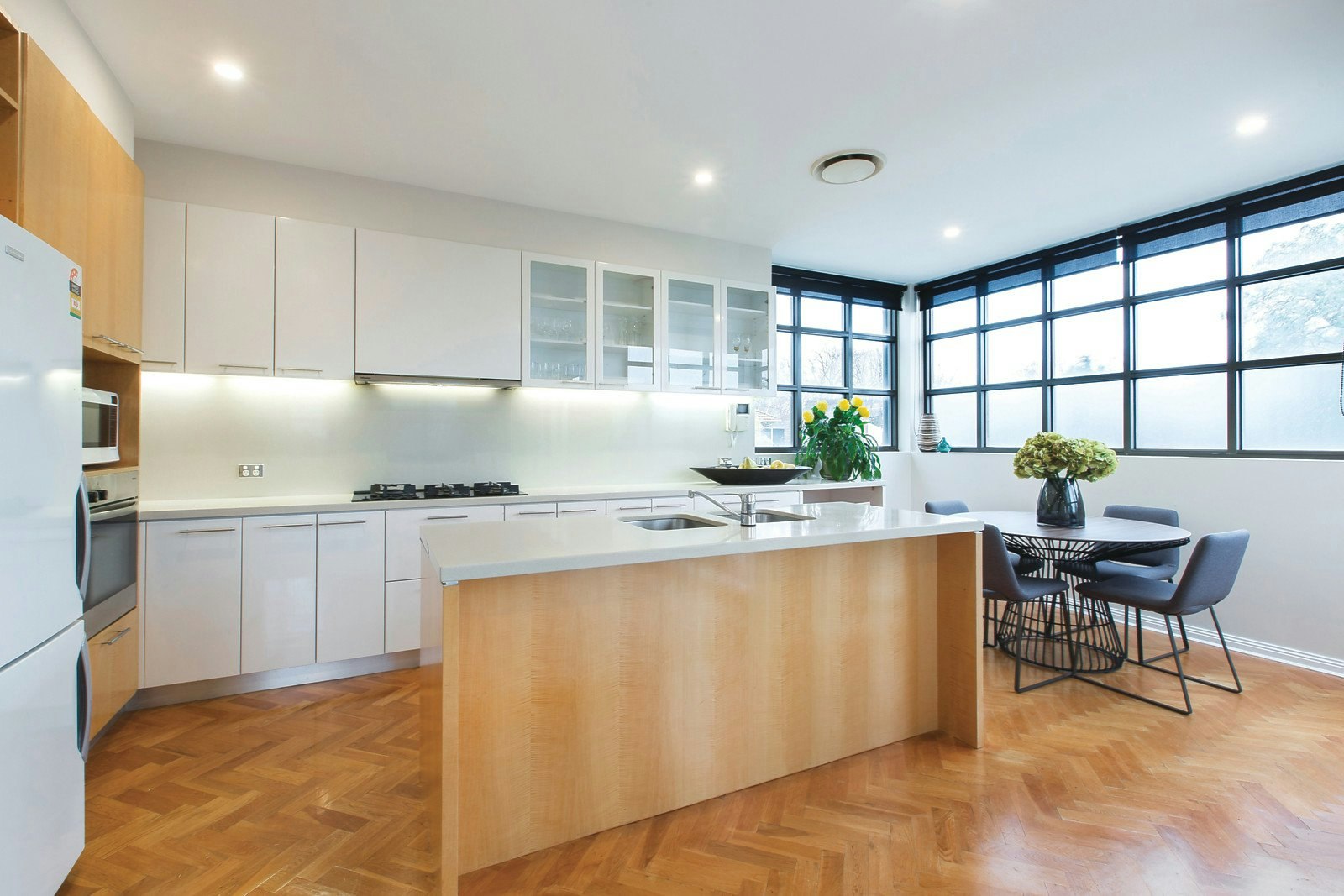 304/361 Glenferrie Road, Malvern, VIC