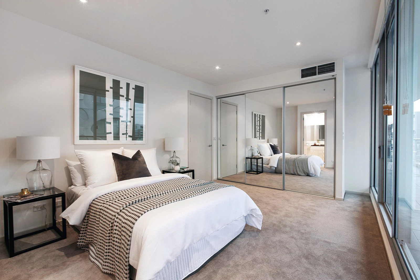 501/65 Beach Street, Port Melbourne, VIC