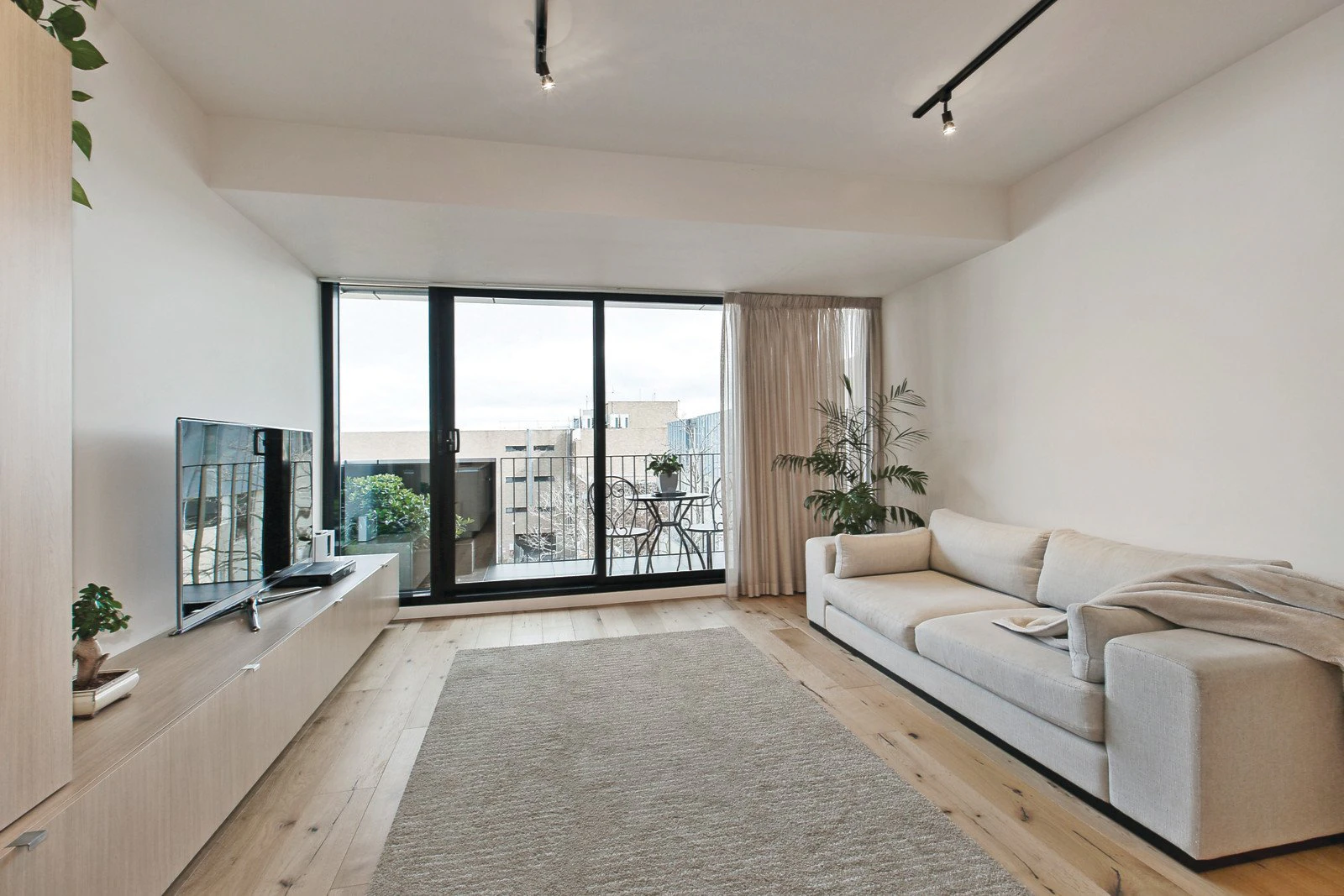 408/99 Palmerston Crescent, South Melbourne, VIC