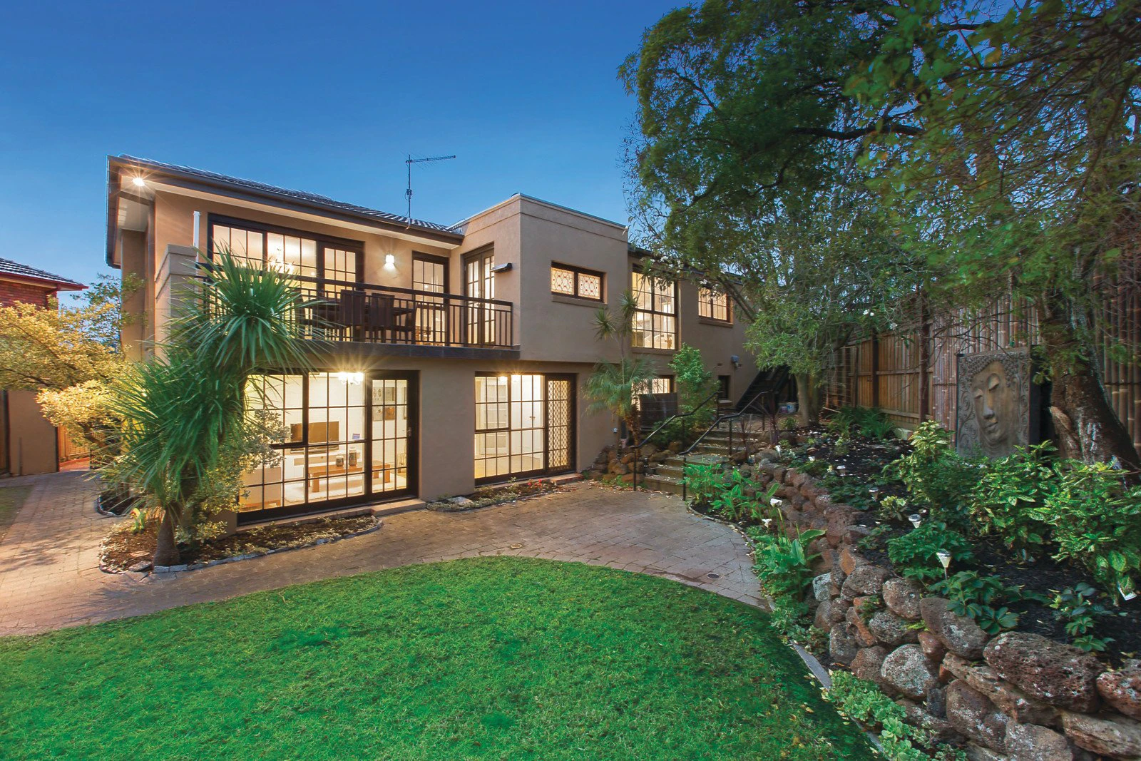 4 Sylvan Court, Kew, VIC