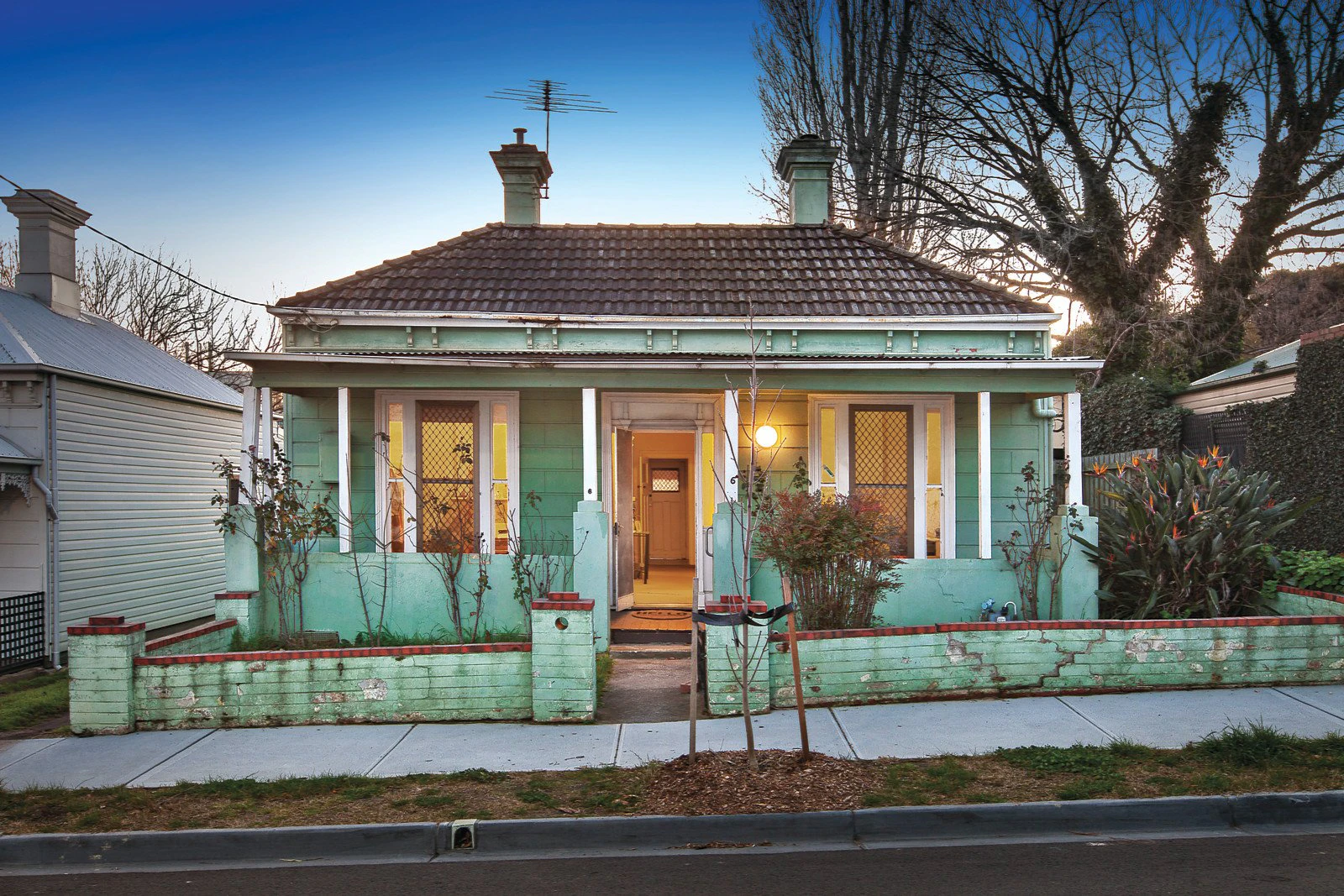 6 Salisbury Grove, Hawthorn, VIC