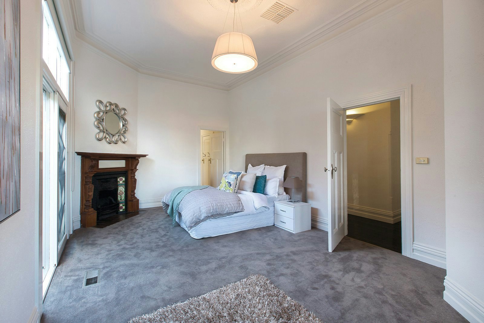 135 Head Street, Brighton, VIC