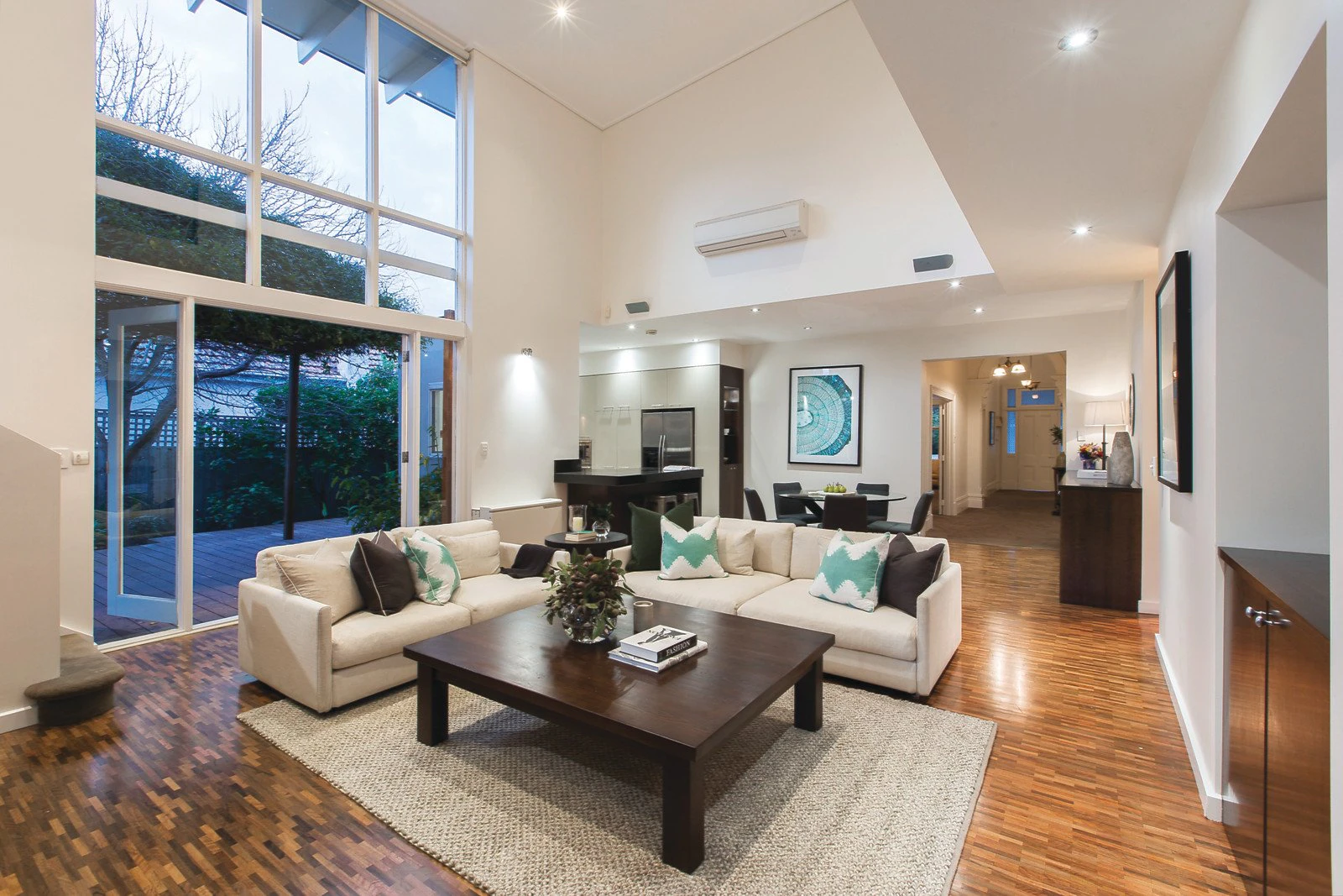 18 Robinson Road, Hawthorn, VIC